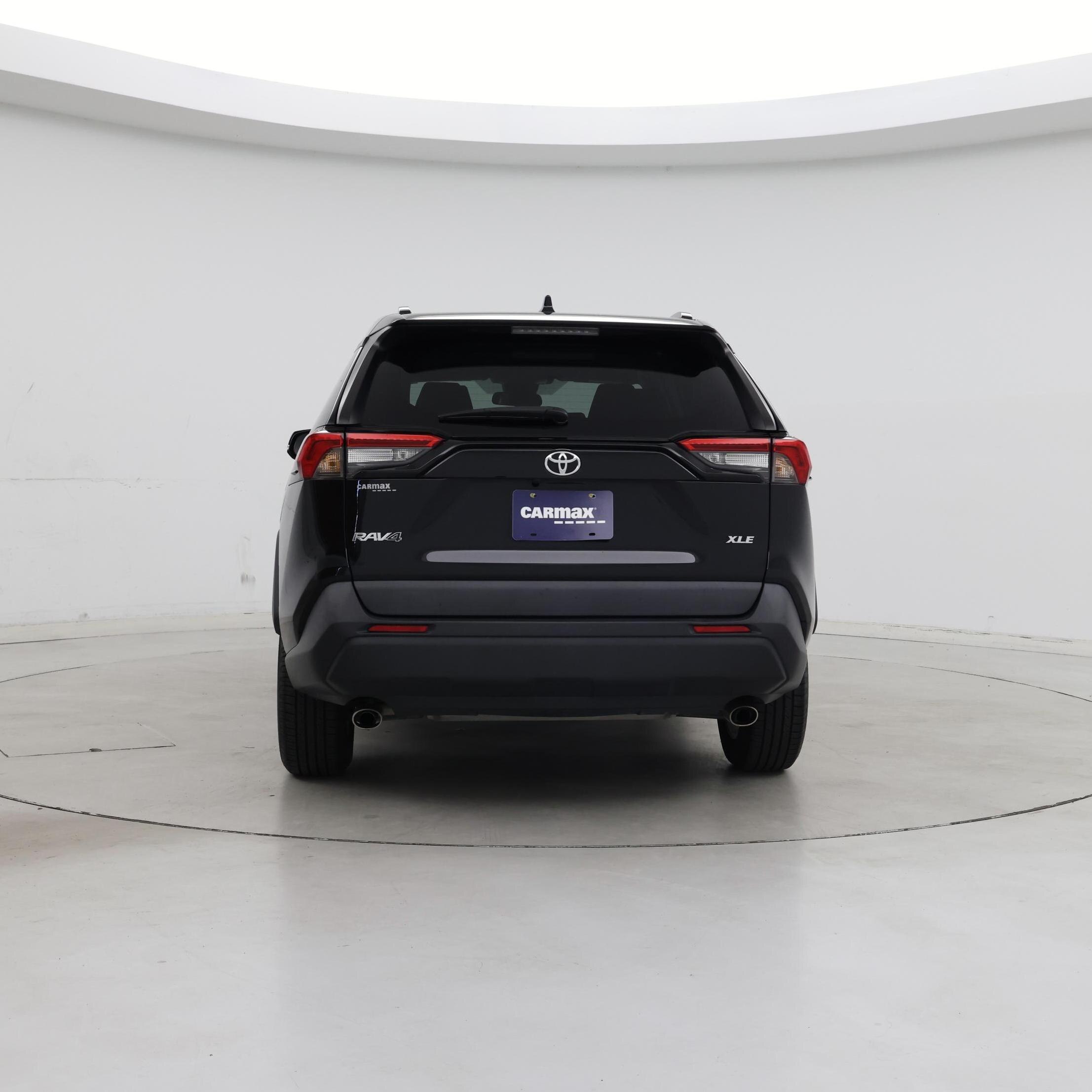 Thumbnail: 2021 Toyota RAV4 - 6