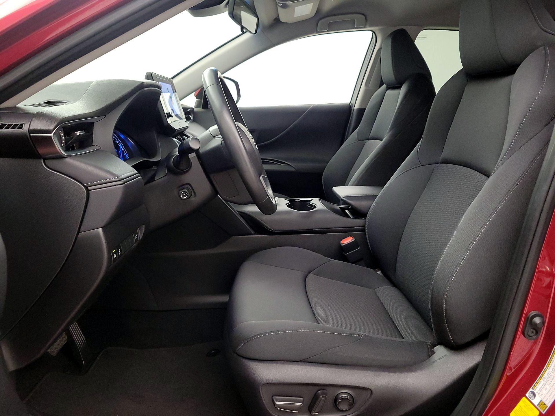 Thumbnail: 2023 Toyota Venza - 11