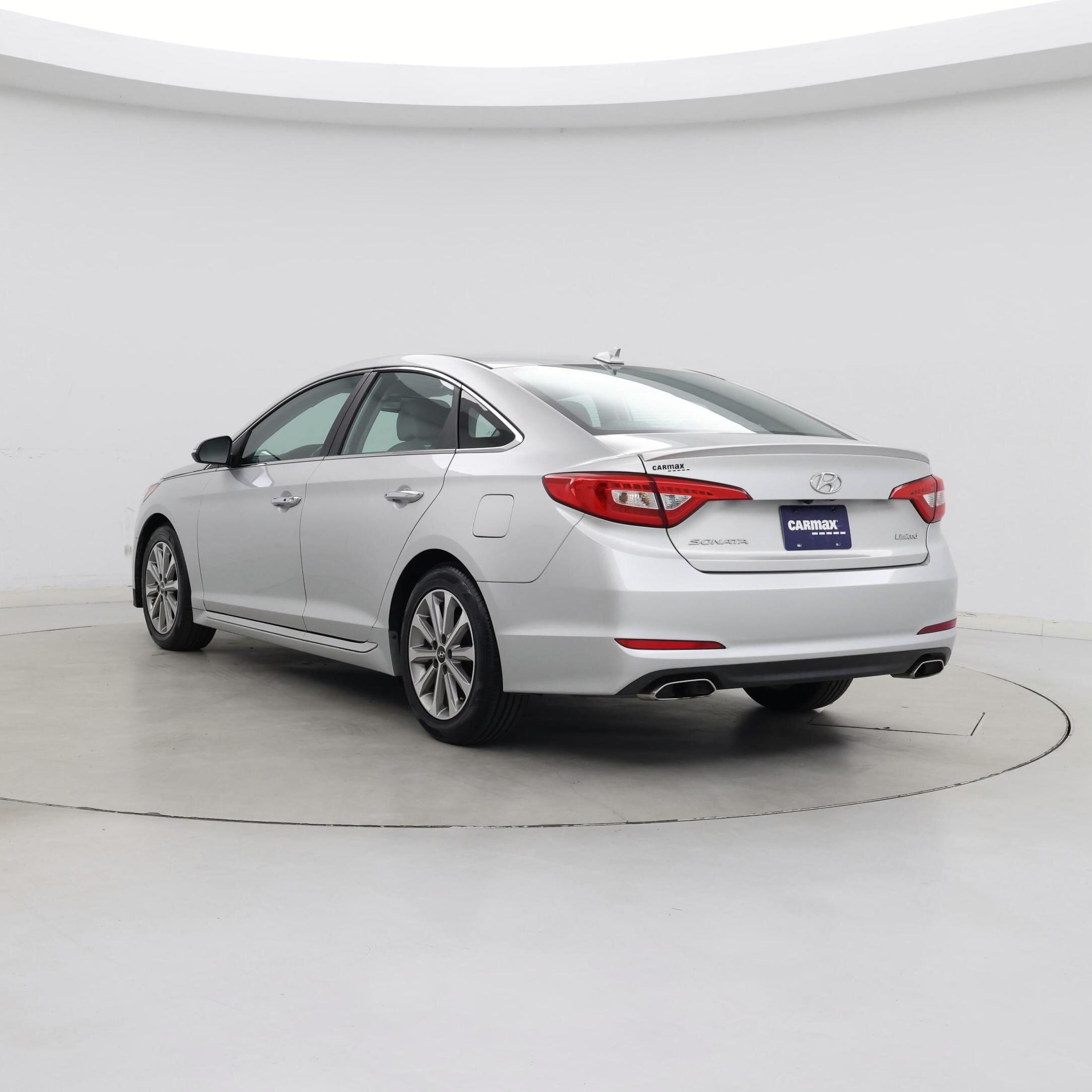 Thumbnail: 2017 Hyundai Sonata - 2