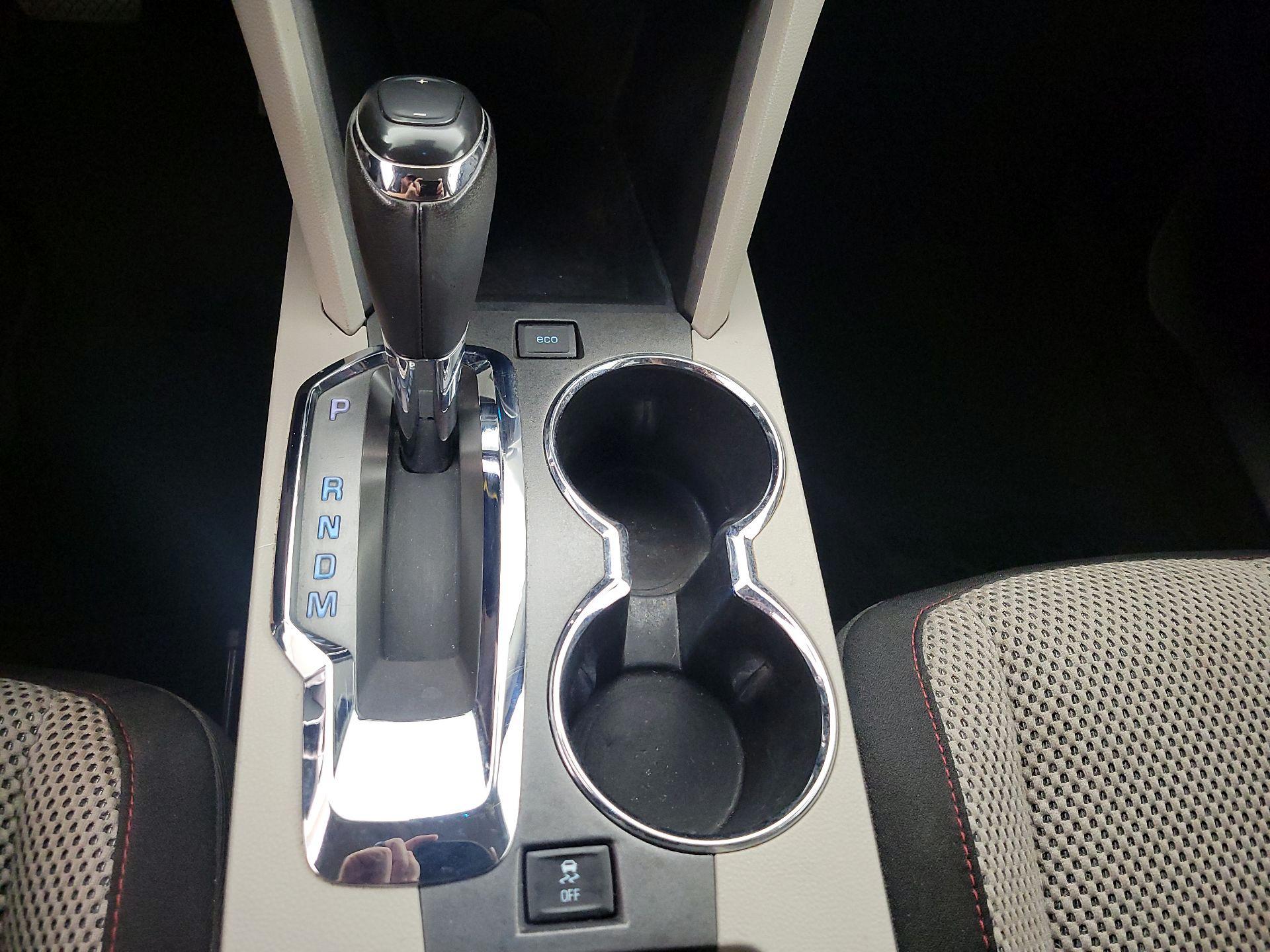 Thumbnail: 2017 Chevrolet Equinox - 16