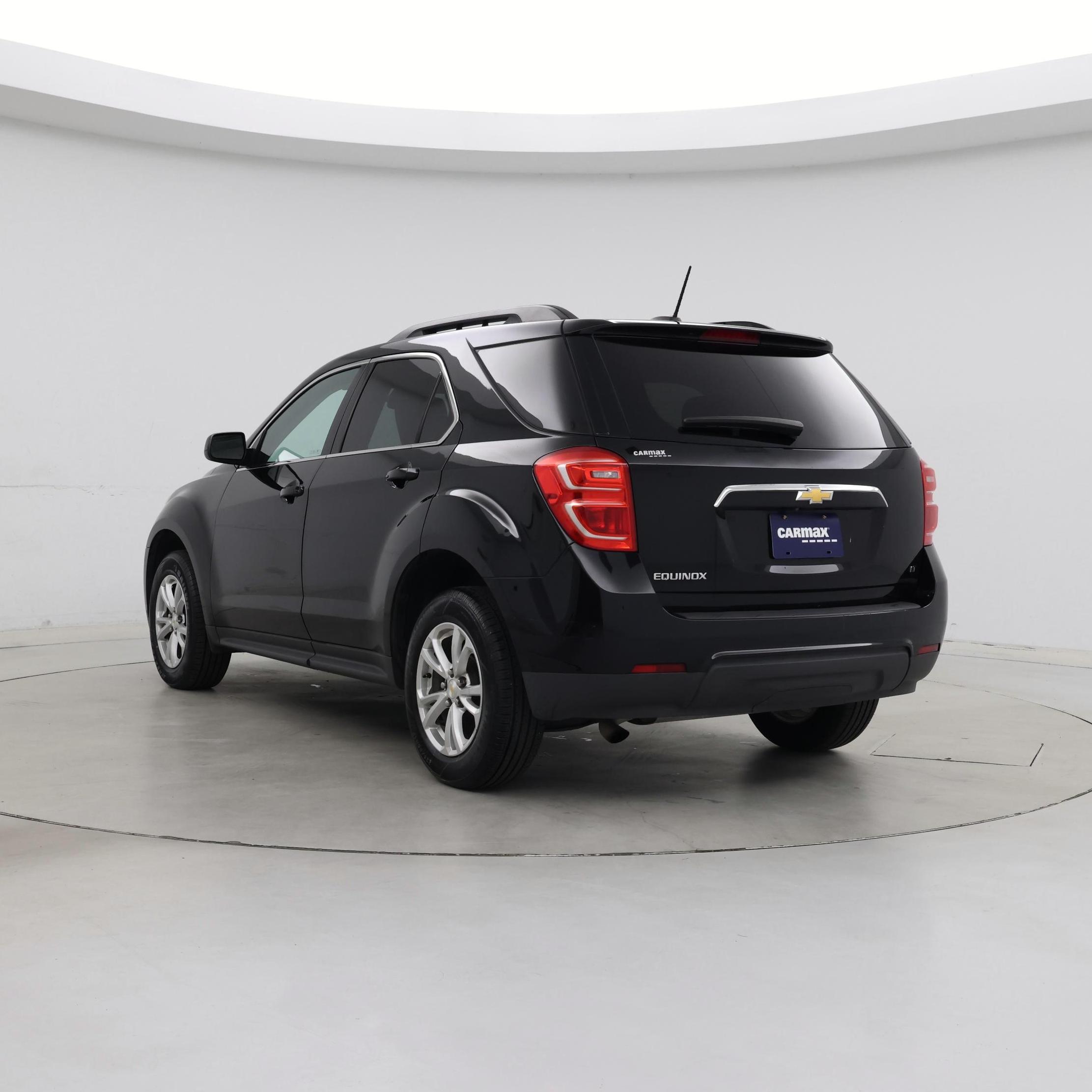 Thumbnail: 2017 Chevrolet Equinox - 2