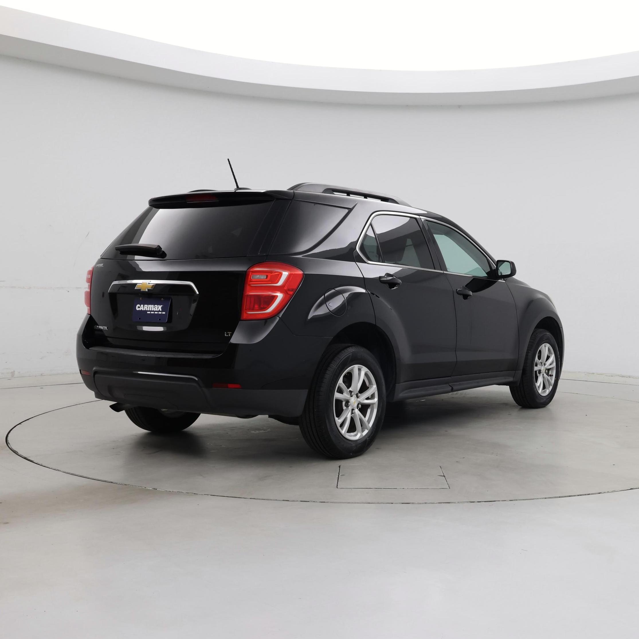 Thumbnail: 2017 Chevrolet Equinox - 8