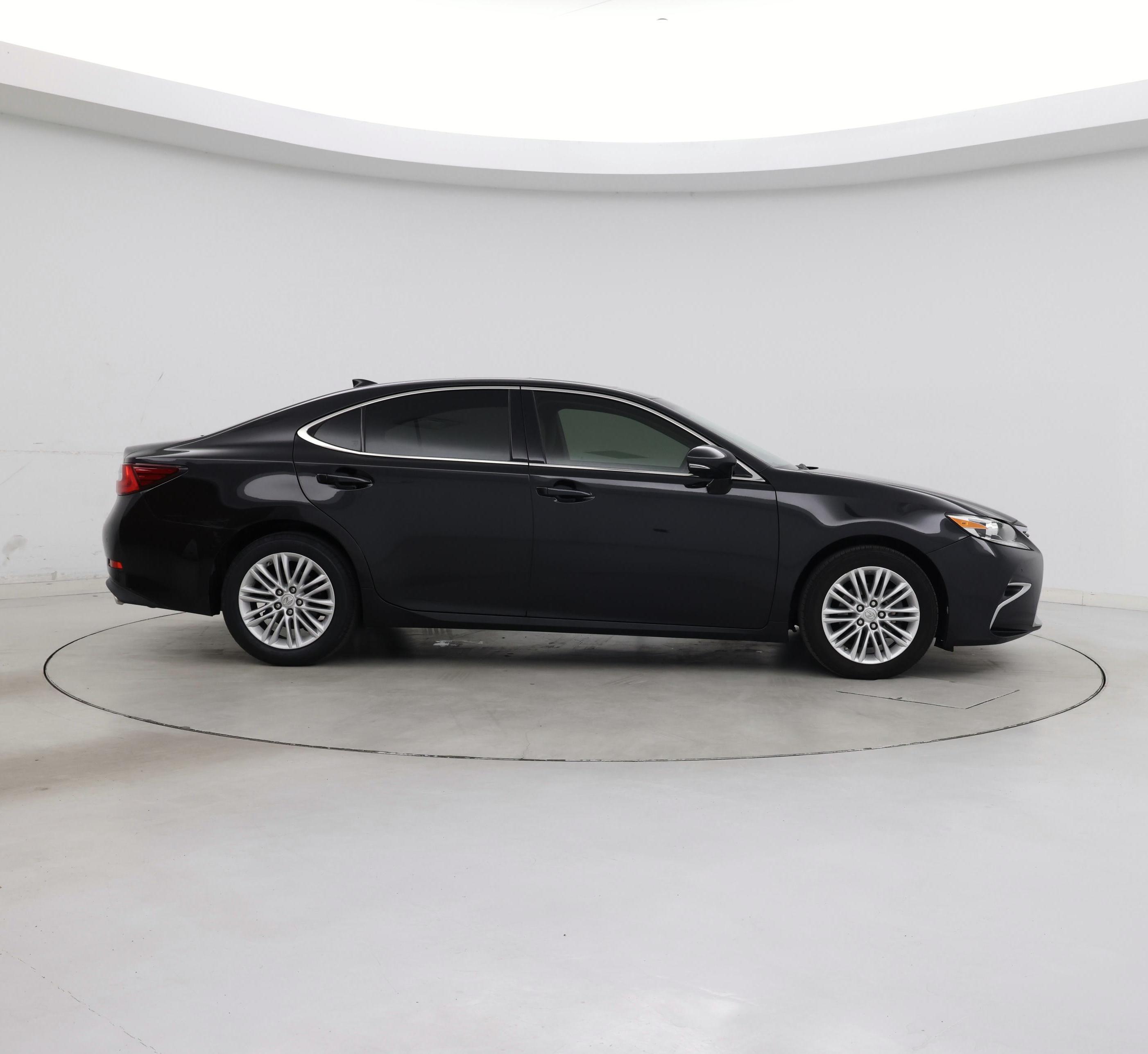 Thumbnail: 2016 Lexus ES - 7