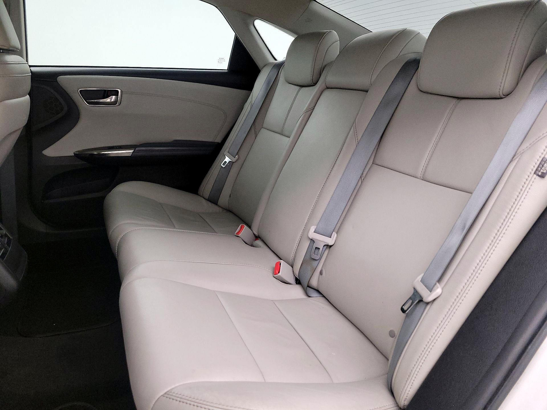 Thumbnail: 2014 Toyota Avalon - 19