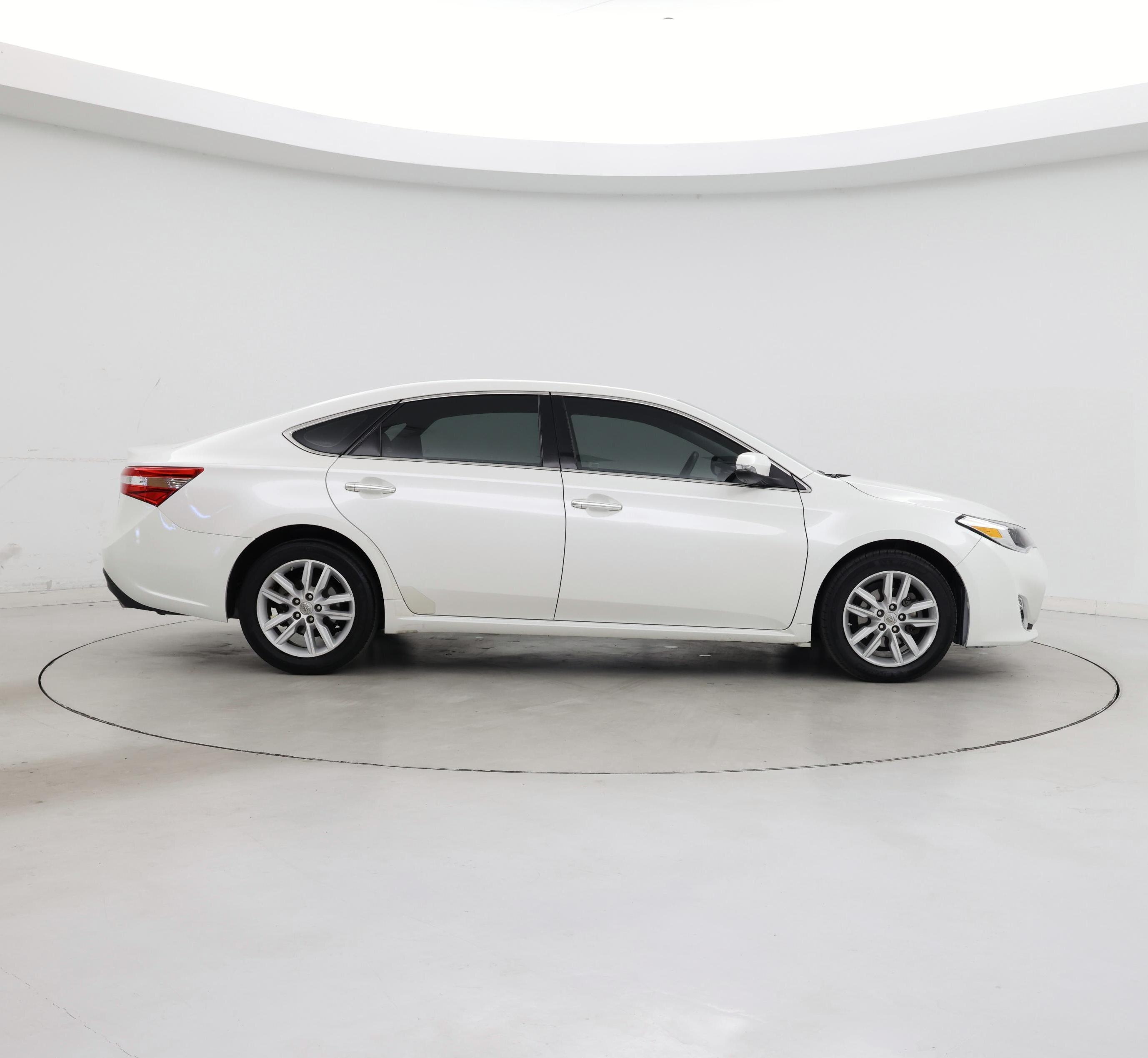 Thumbnail: 2014 Toyota Avalon - 7