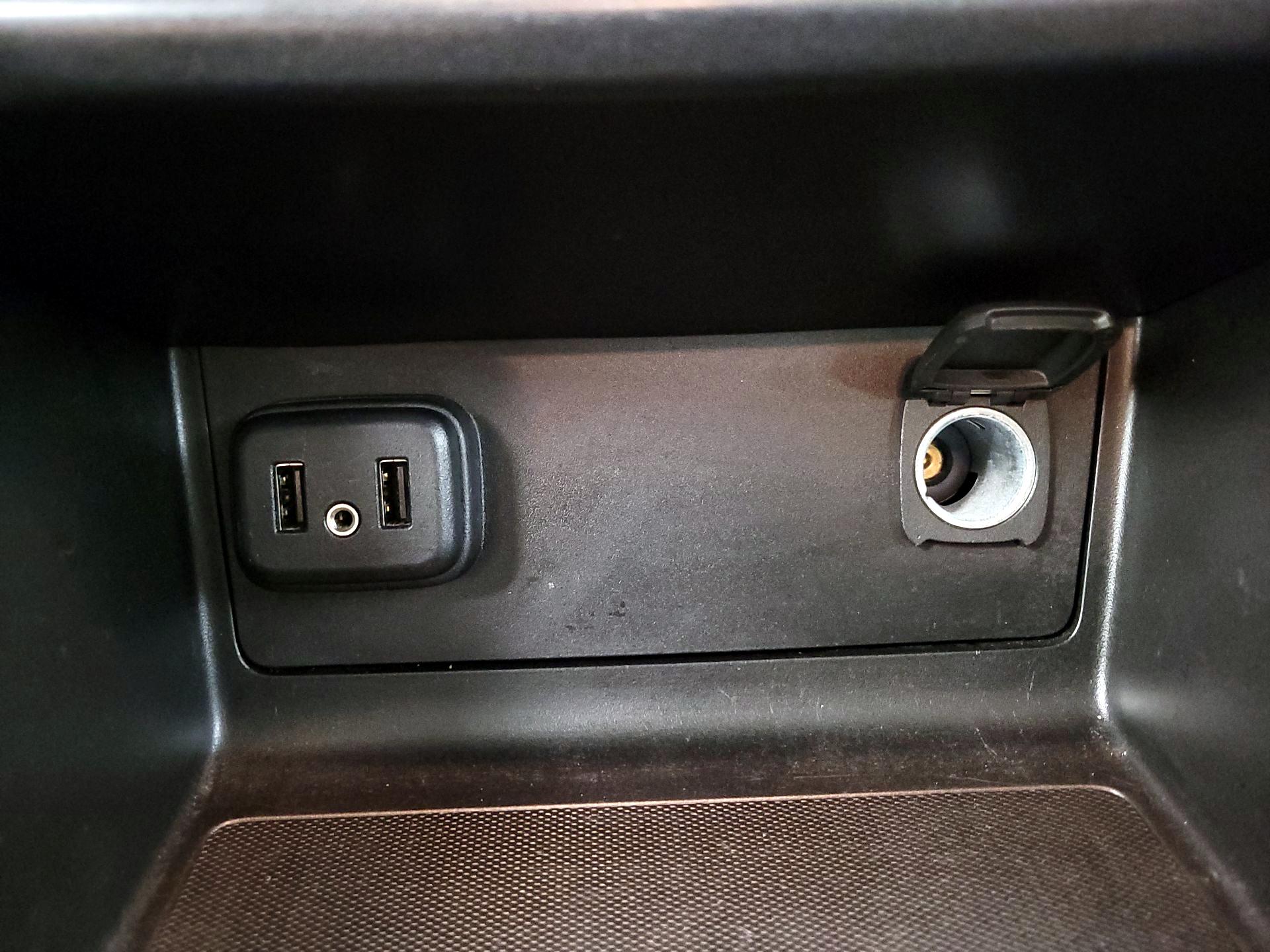 Thumbnail: 2019 GMC Canyon - 18