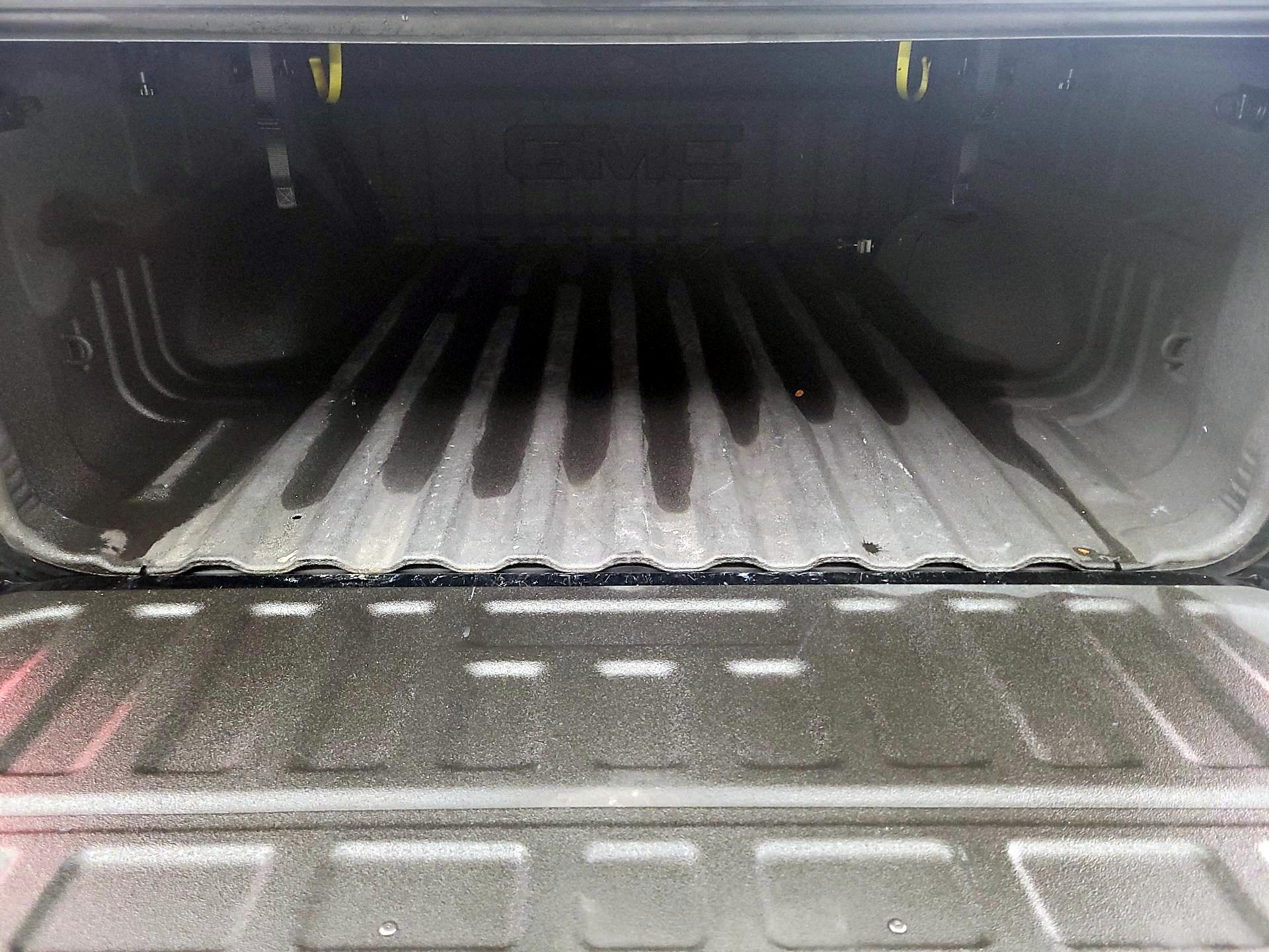 Thumbnail: 2019 GMC Canyon - 20