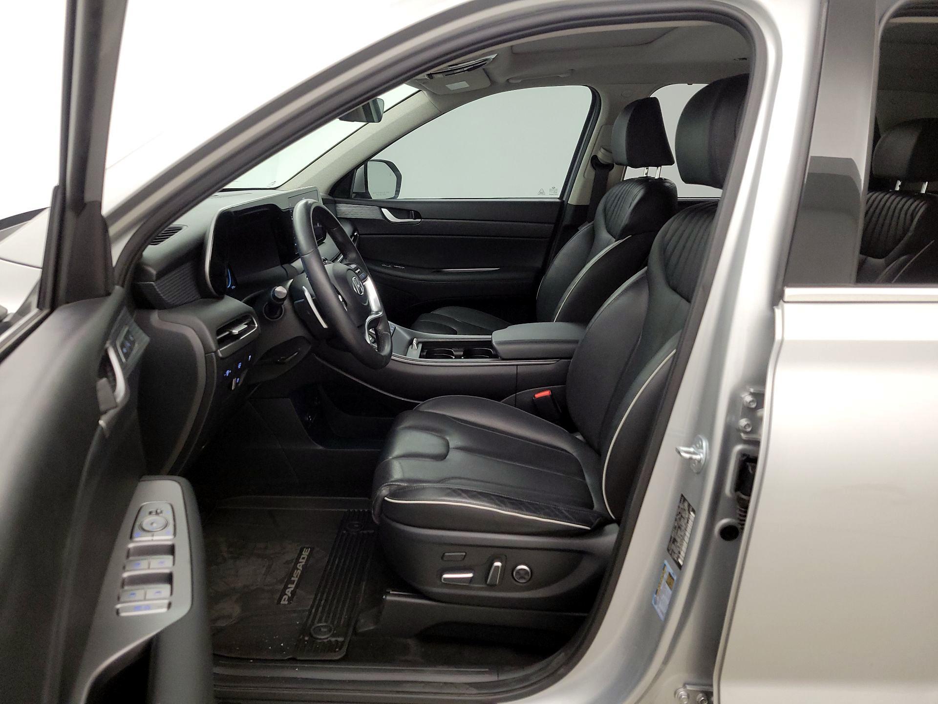 Thumbnail: 2023 Hyundai Palisade - 11