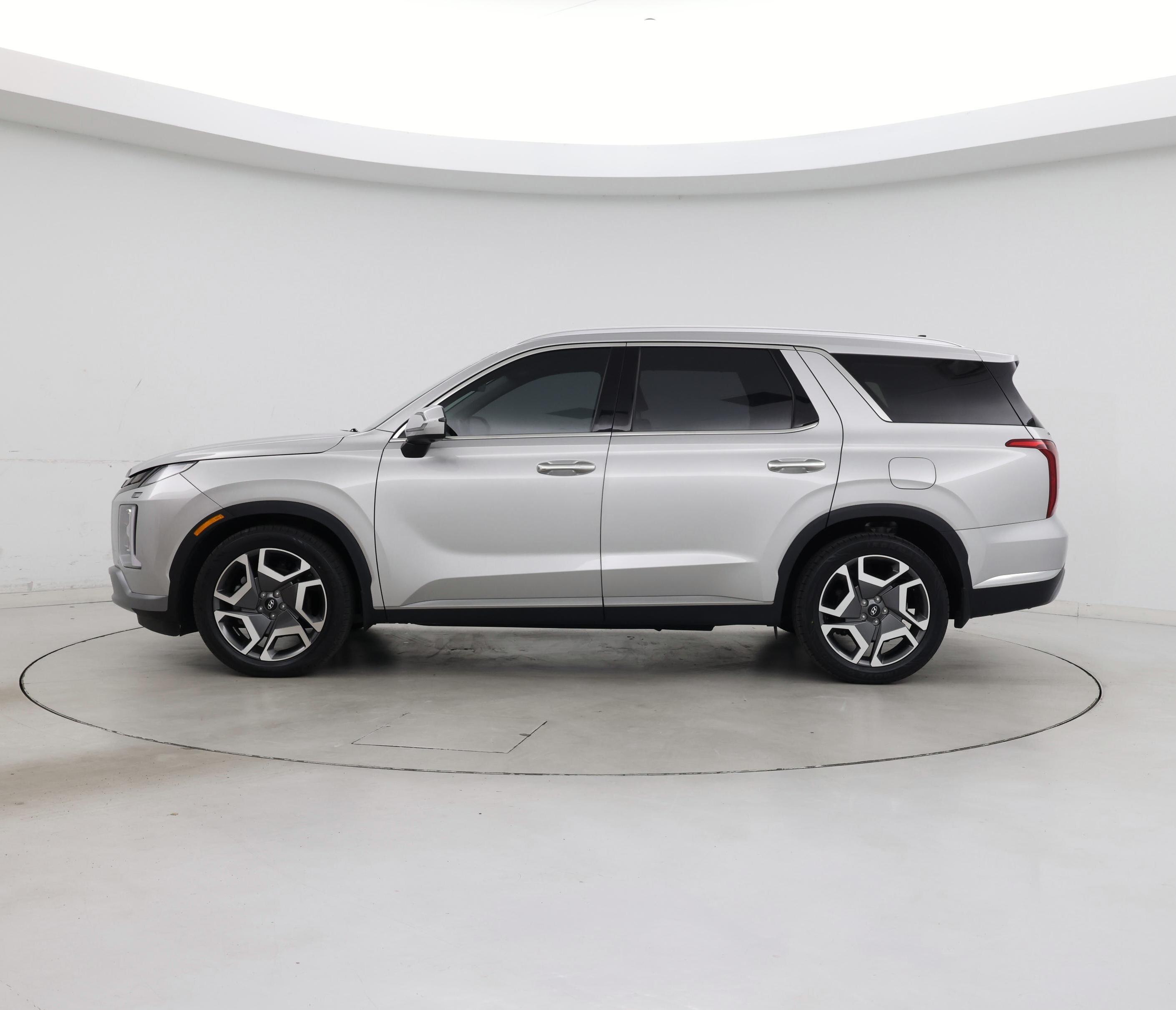 Thumbnail: 2023 Hyundai Palisade - 3