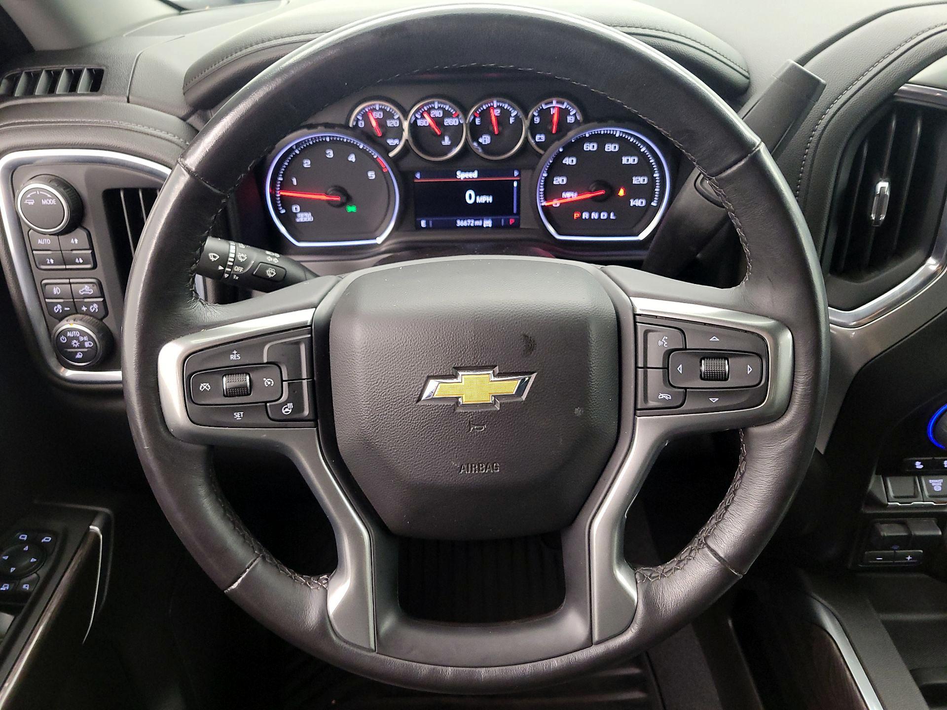 Thumbnail: 2022 Chevrolet Silverado 3500 - 10