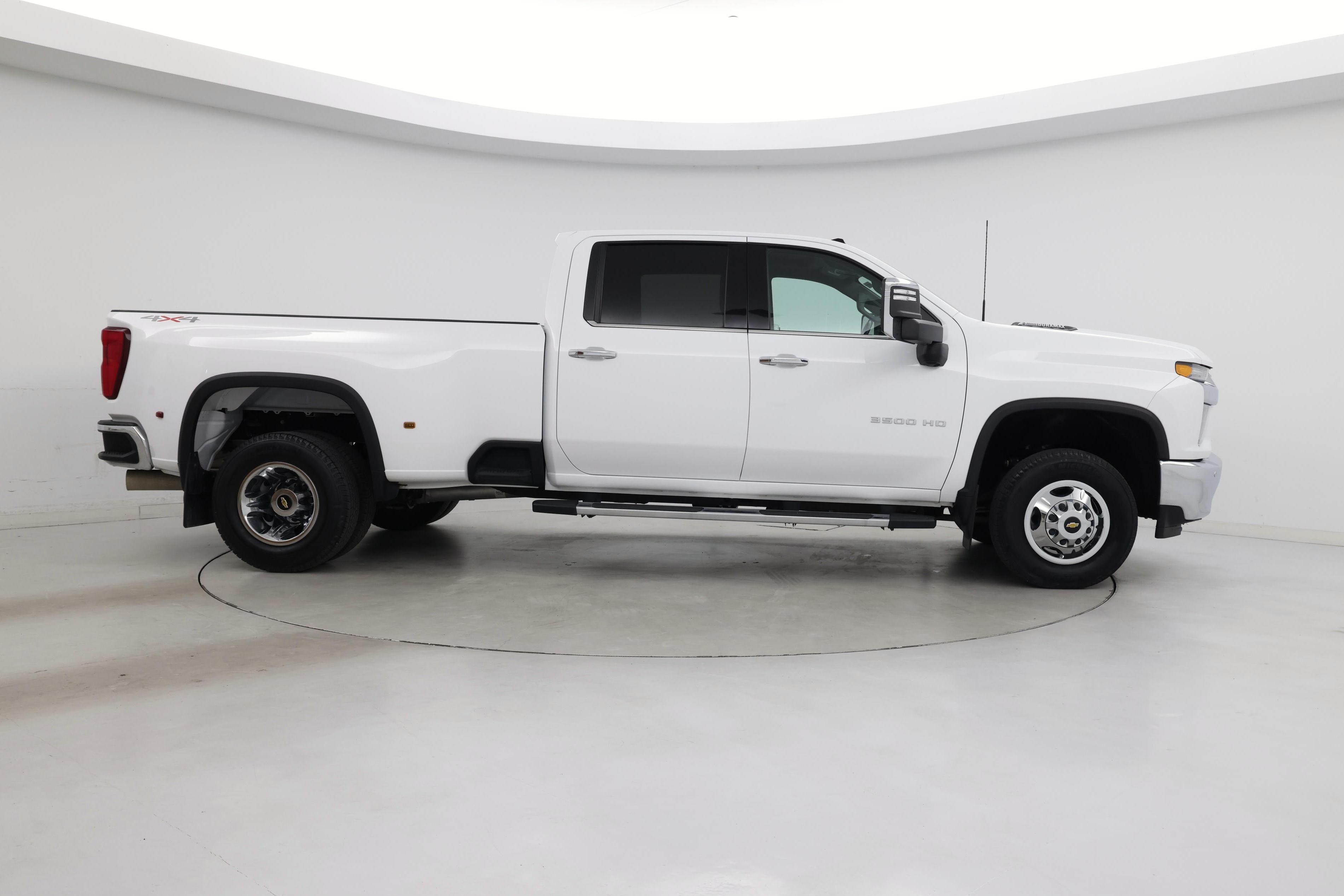 Thumbnail: 2022 Chevrolet Silverado 3500 - 7