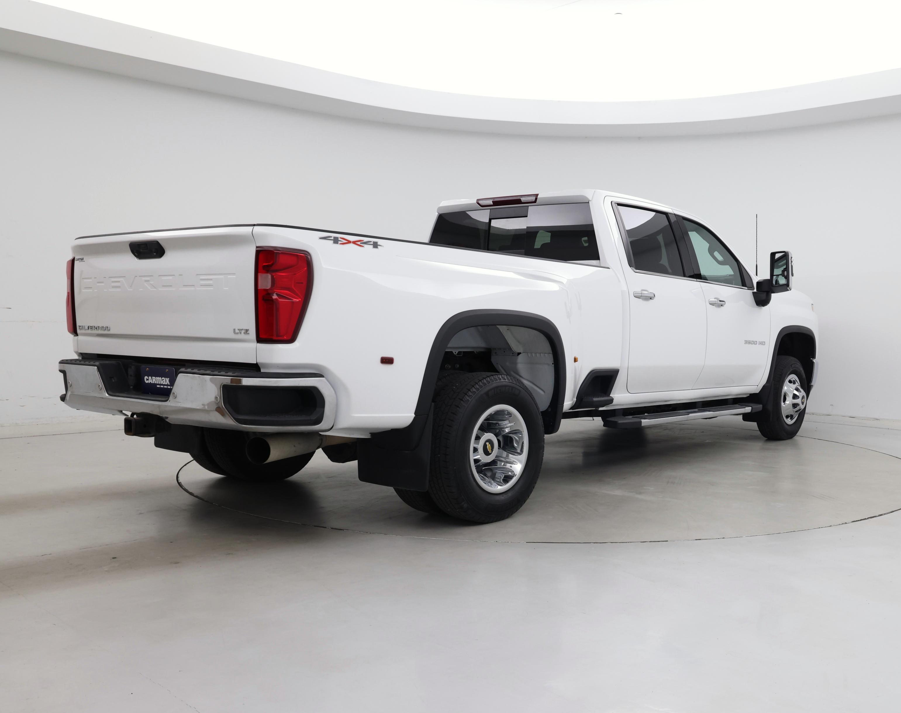 Thumbnail: 2022 Chevrolet Silverado 3500 - 8