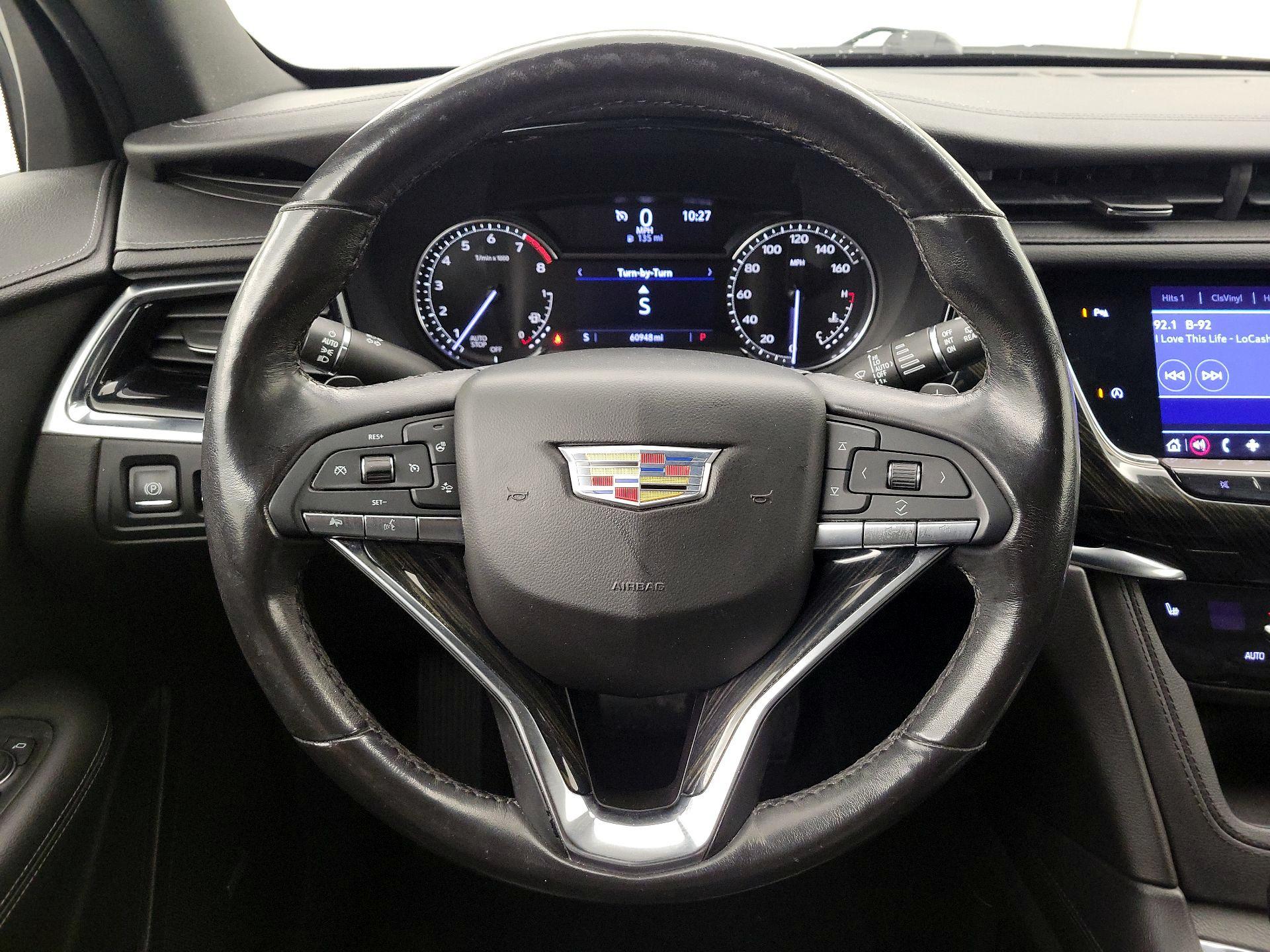 Thumbnail: 2020 Cadillac XT6 - 10