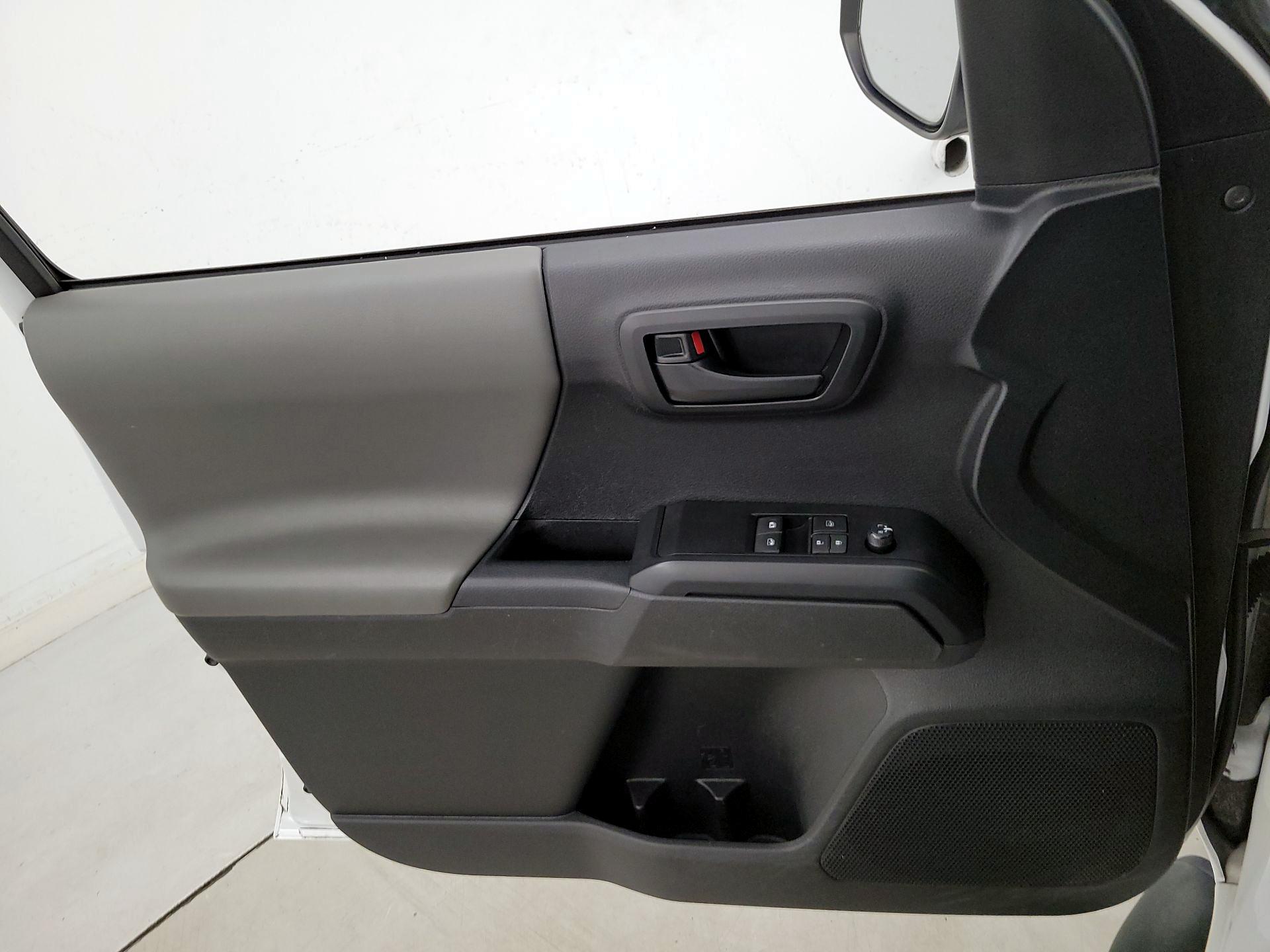 Thumbnail: 2023 Toyota Tacoma - 12