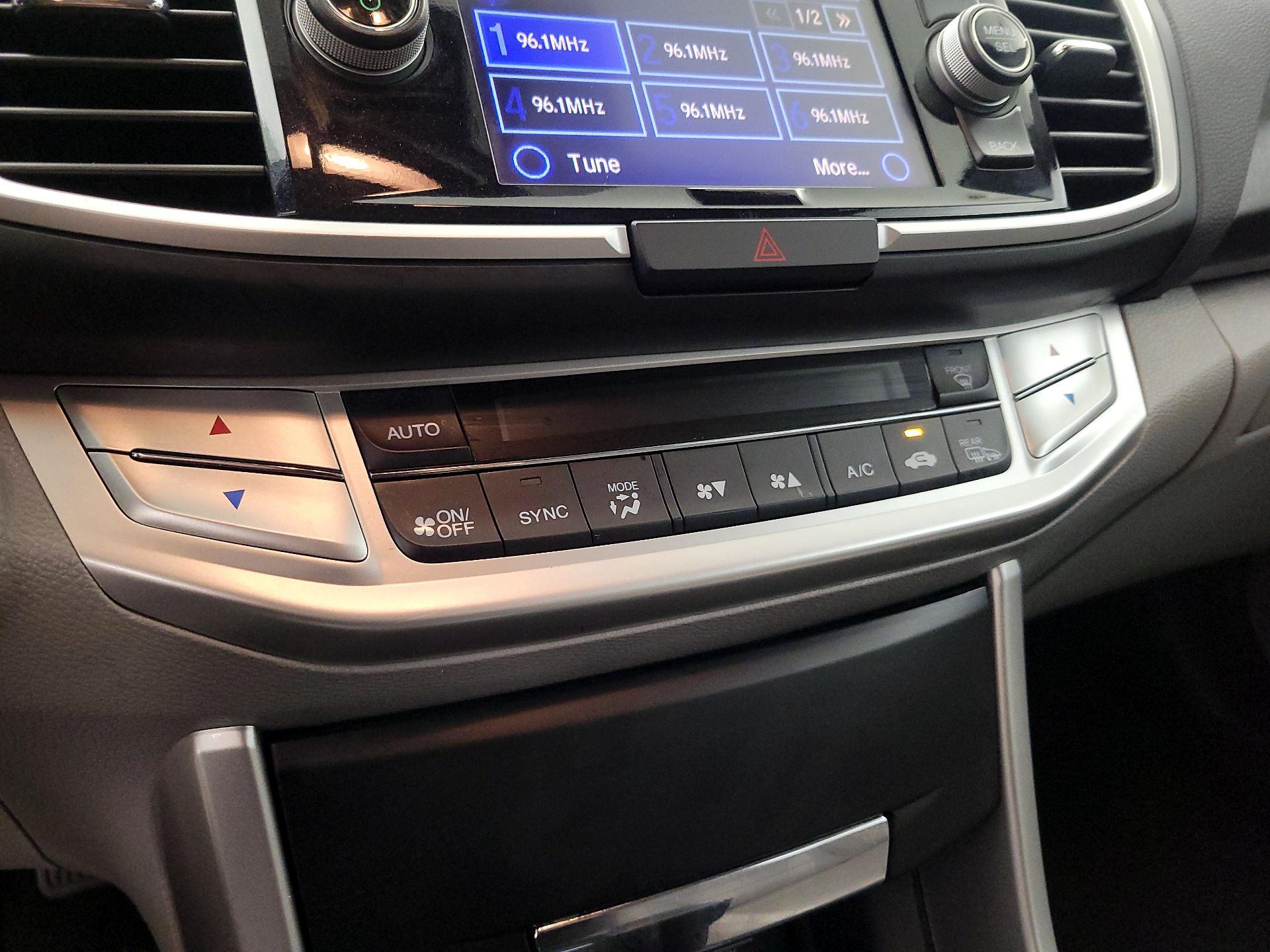 Thumbnail: 2014 Honda Accord - 16