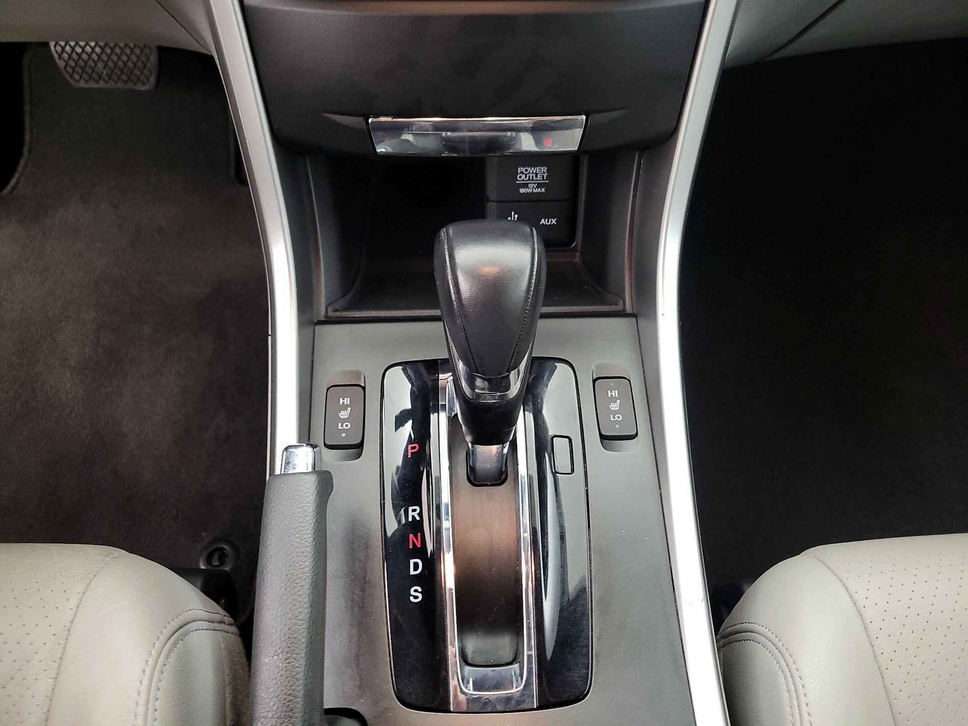 Thumbnail: 2014 Honda Accord - 17