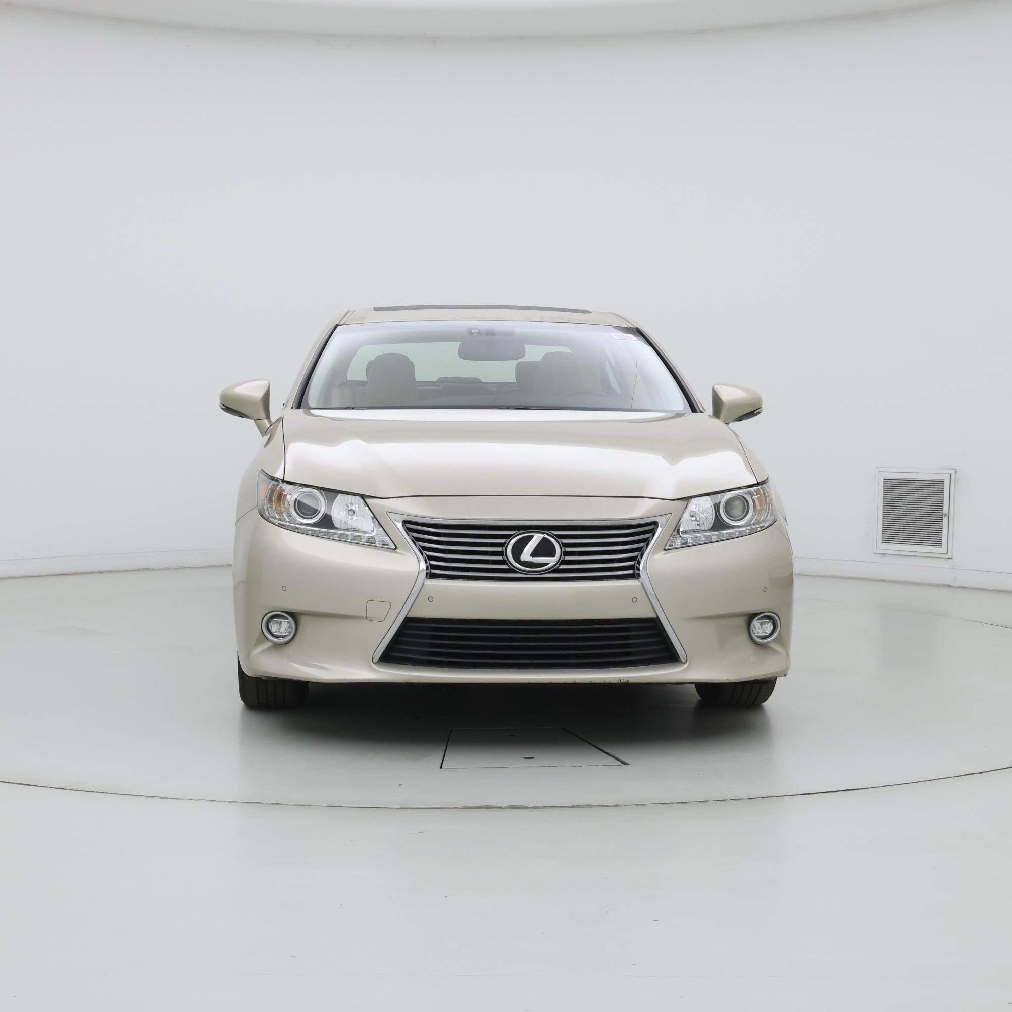 Thumbnail: 2015 Lexus ES - 5