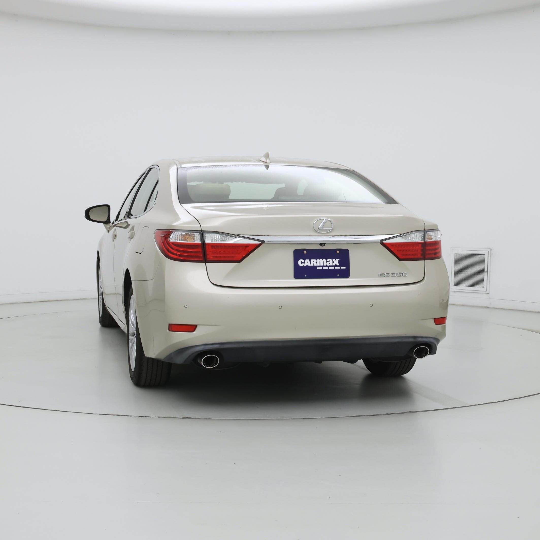 Thumbnail: 2015 Lexus ES - 6