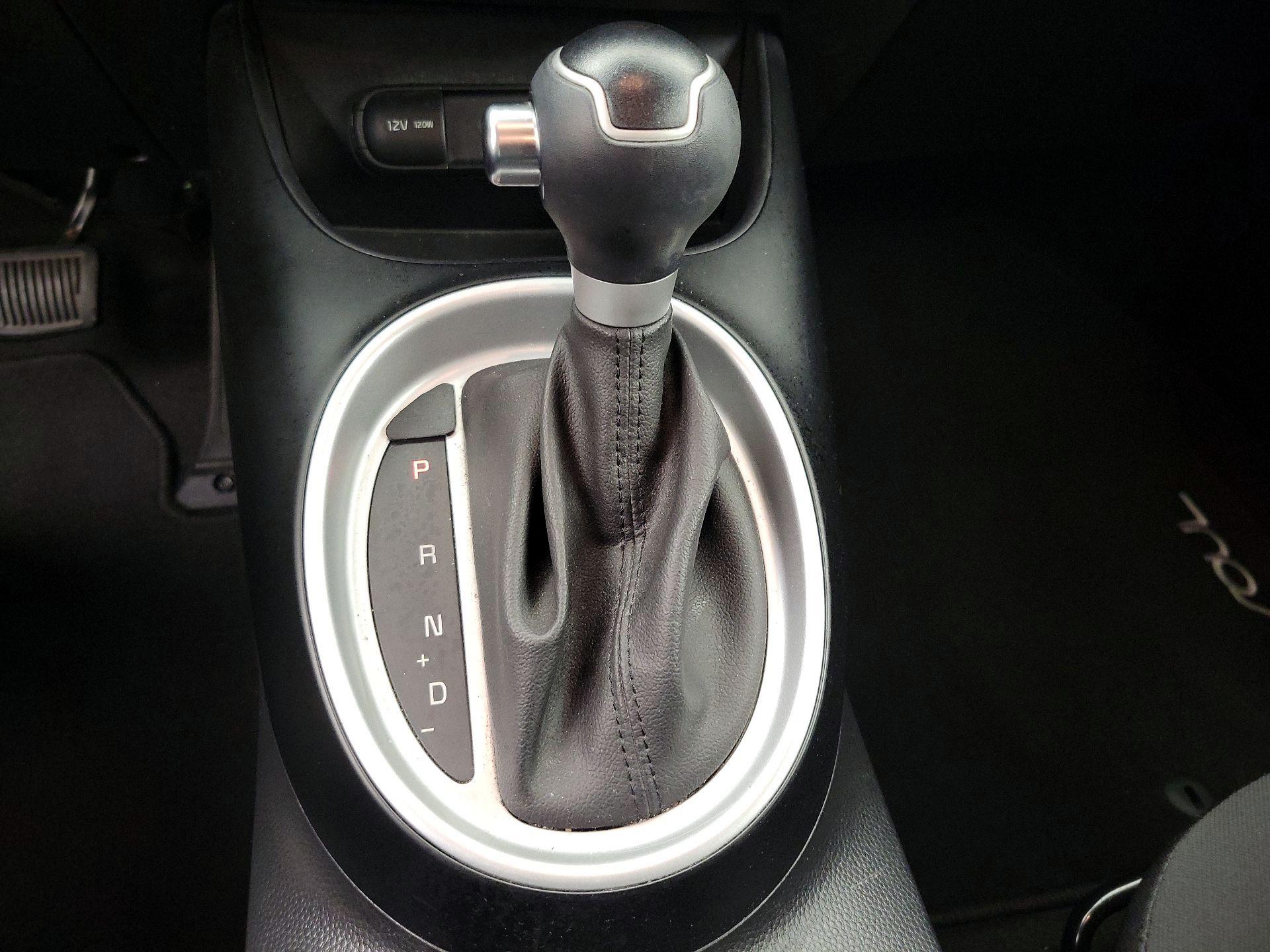 Thumbnail: 2017 Kia Soul - 16