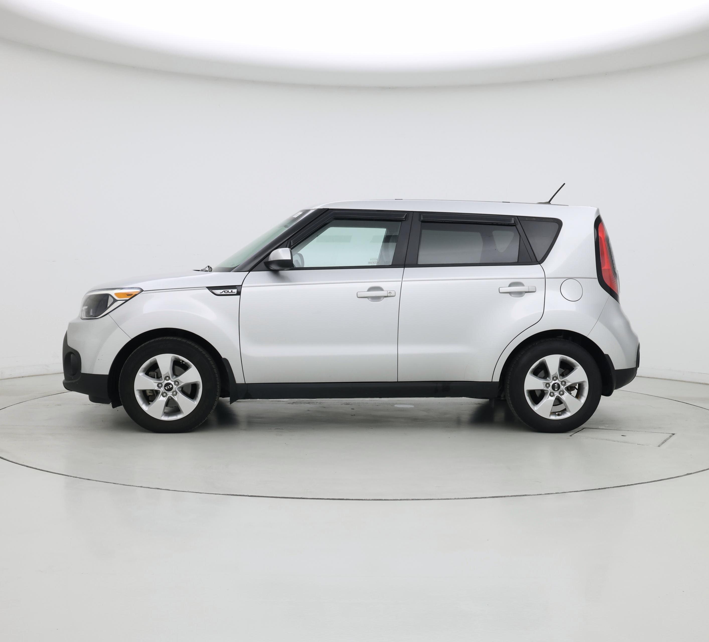Thumbnail: 2017 Kia Soul - 3