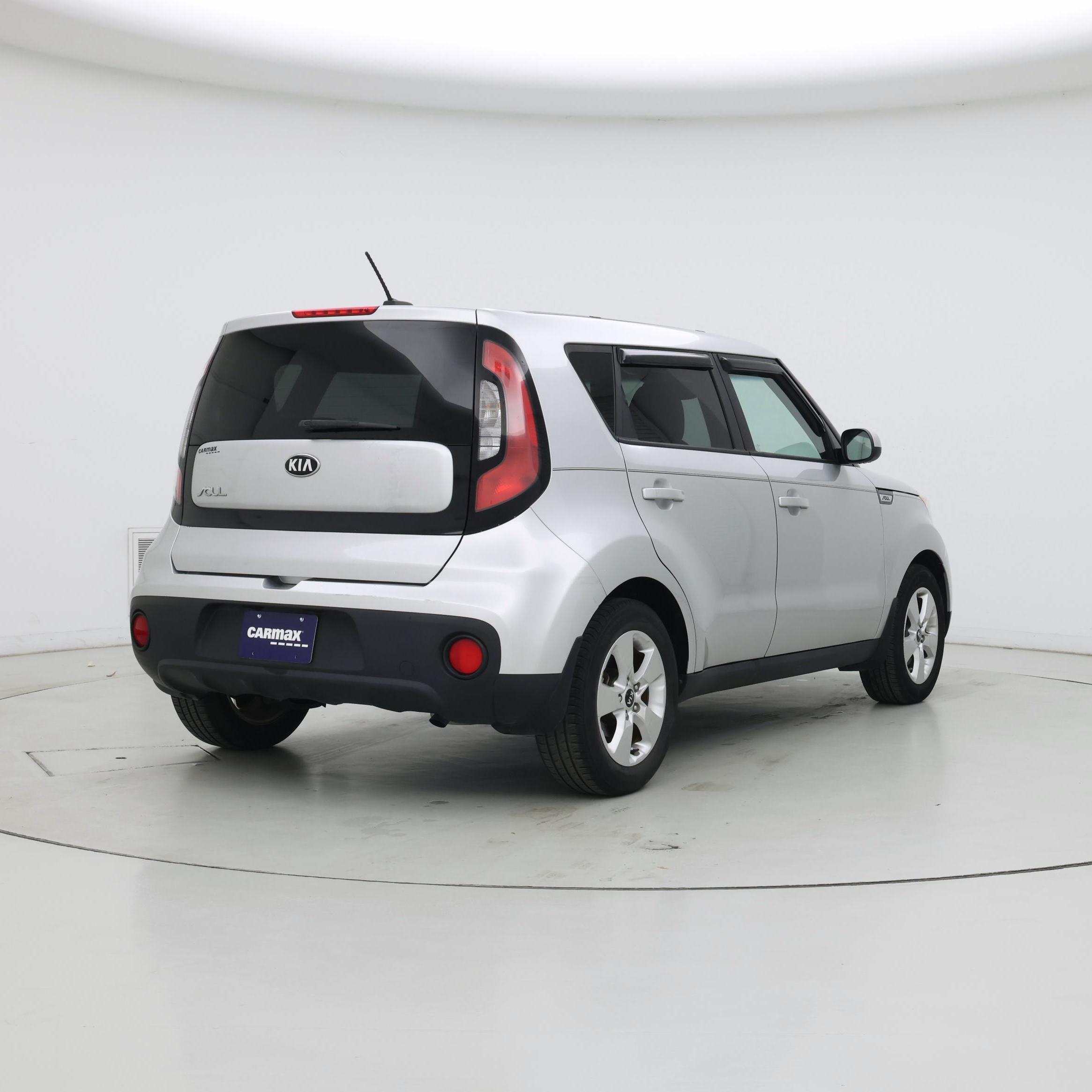 Thumbnail: 2017 Kia Soul - 8