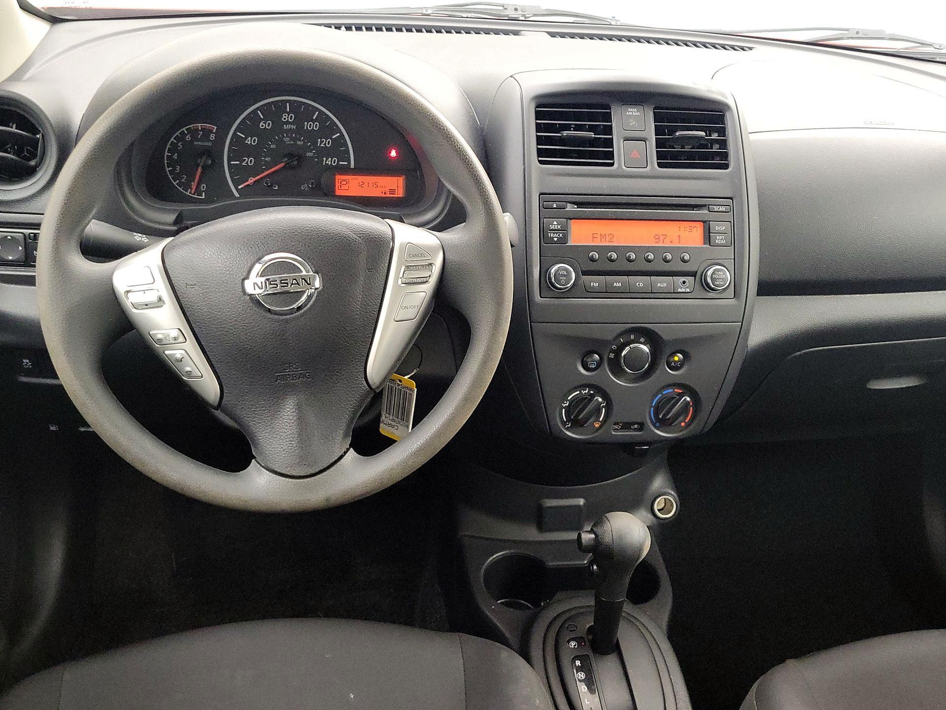 Thumbnail: 2017 Nissan Versa - 9