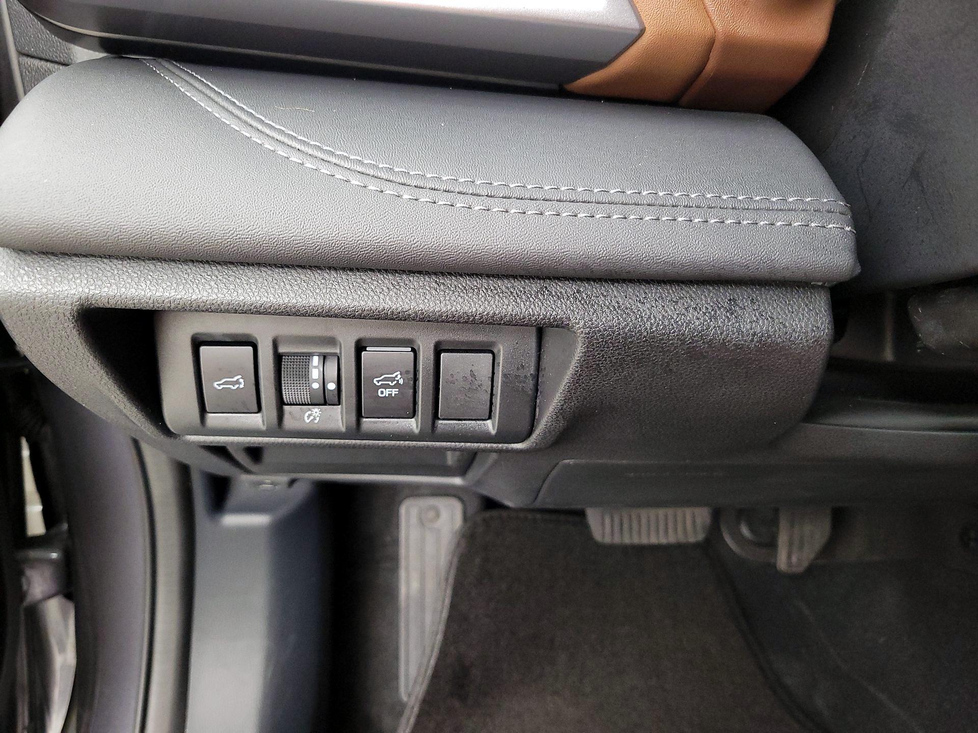 Thumbnail: 2022 Subaru Outback - 13