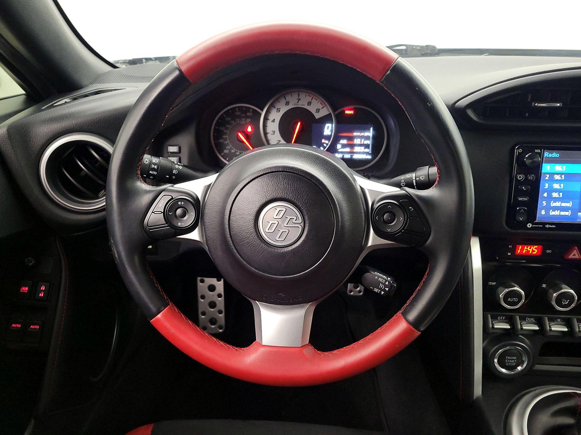 Thumbnail: 2019 Toyota 86 - 10