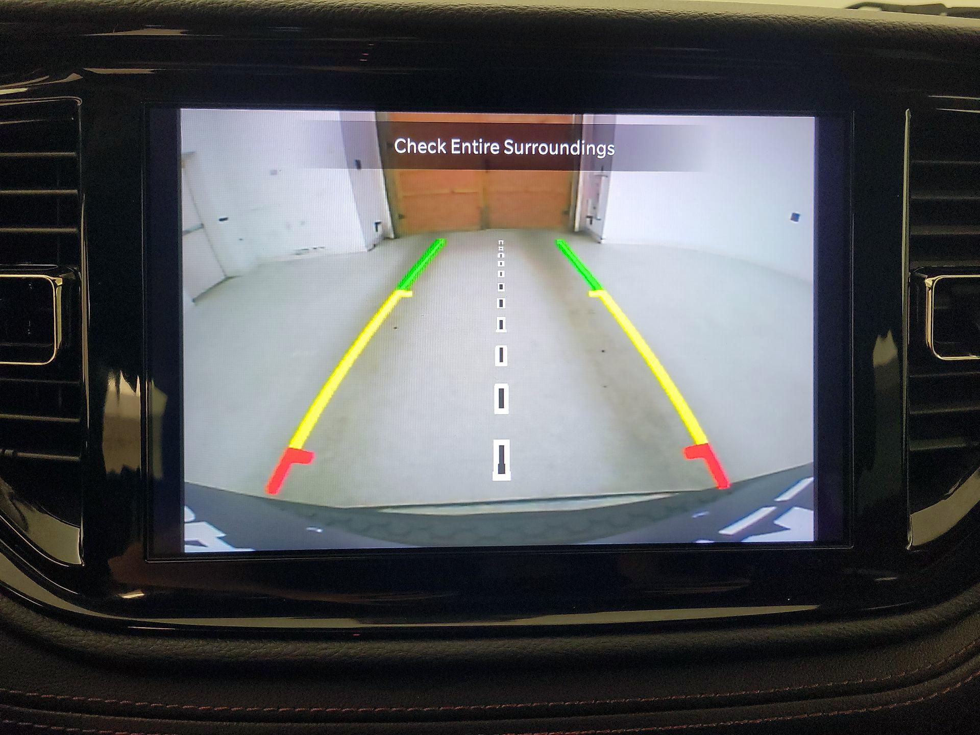 Thumbnail: 2022 Dodge Durango - 14