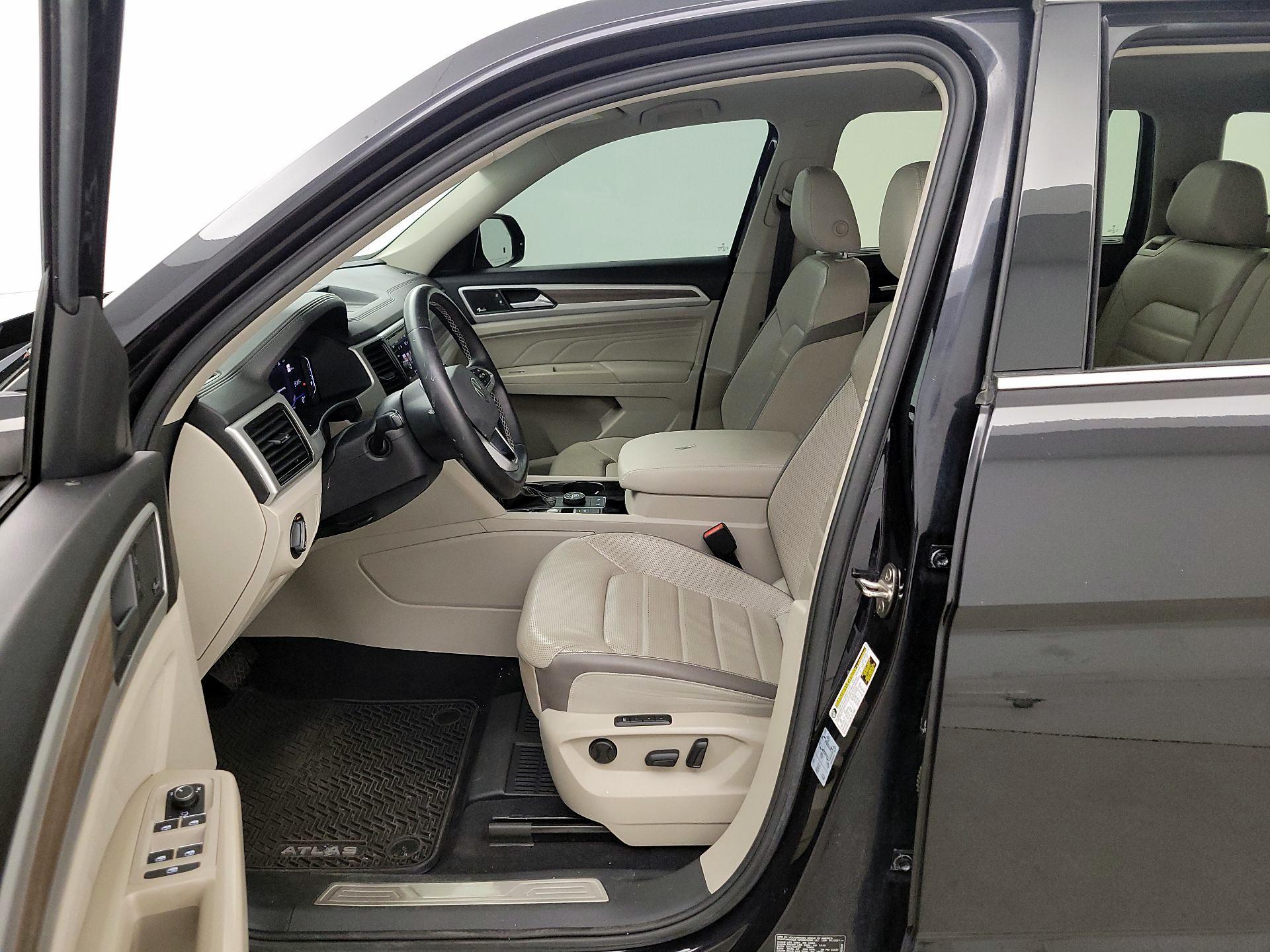 Thumbnail: 2021 Volkswagen Atlas - 11