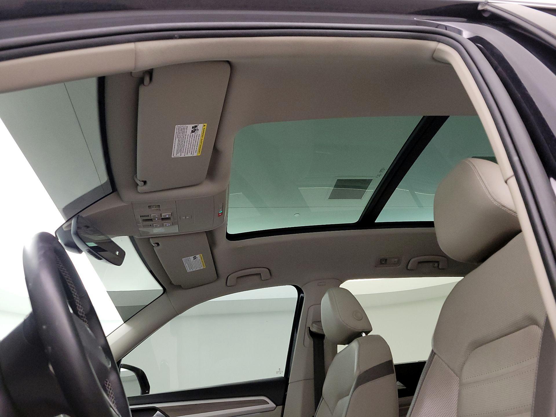 Thumbnail: 2021 Volkswagen Atlas - 20