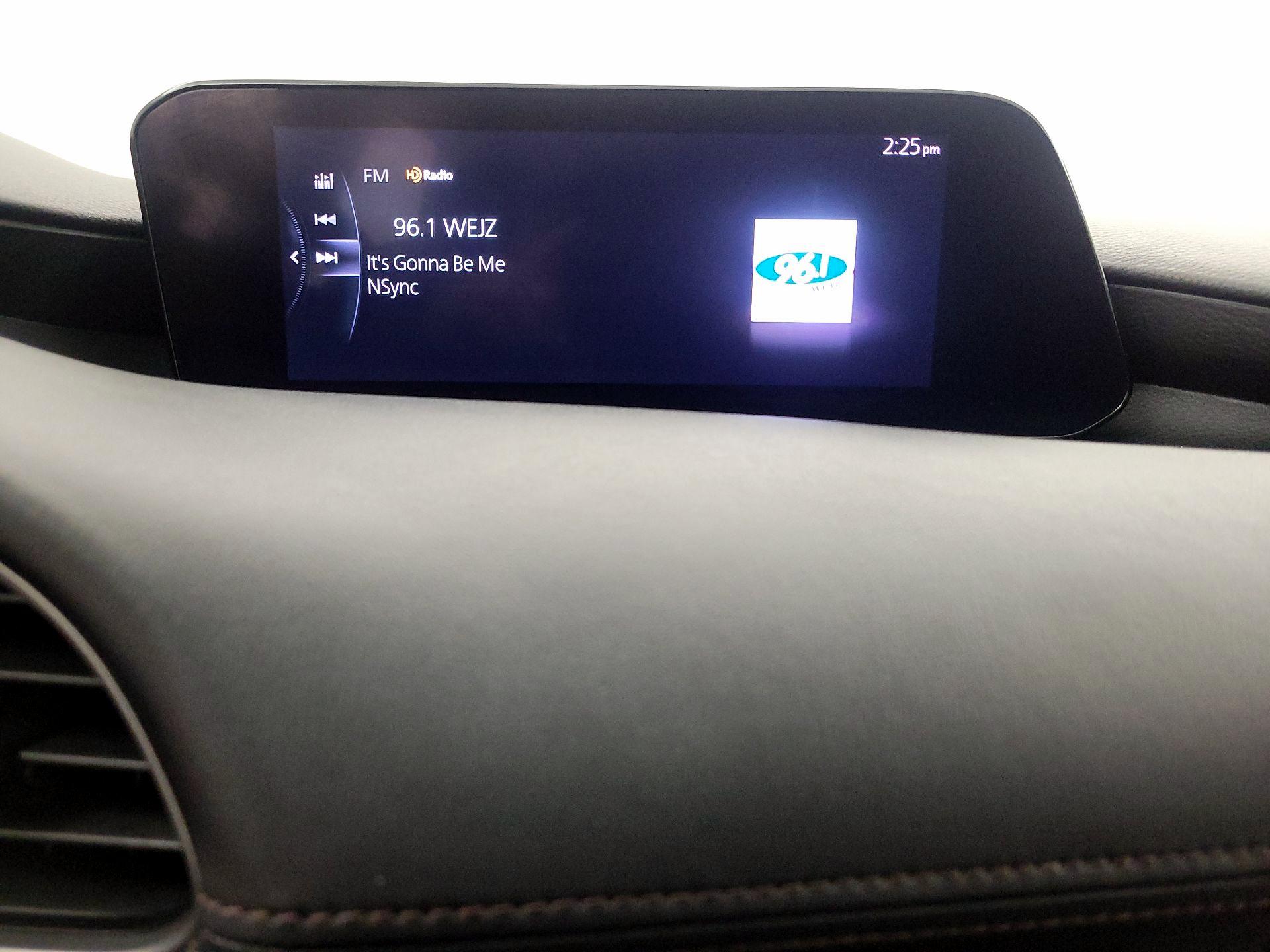 Thumbnail: 2021 Mazda Mazda3 - 16