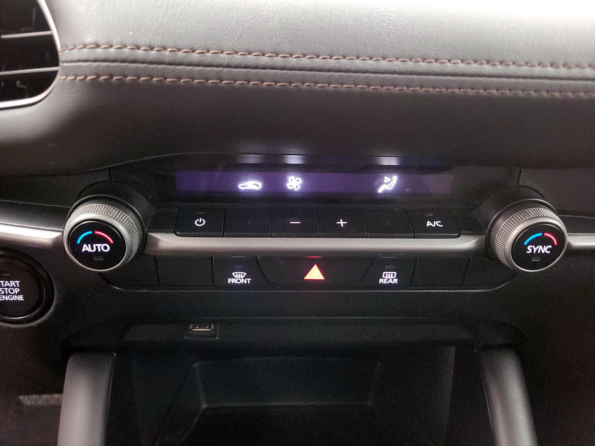 Thumbnail: 2021 Mazda Mazda3 - 17