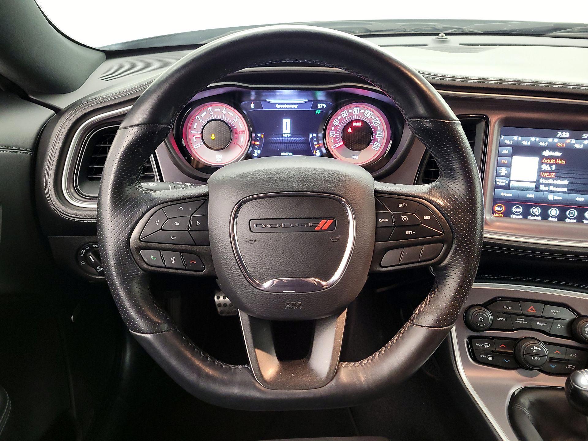 Thumbnail: 2022 Dodge Challenger - 10