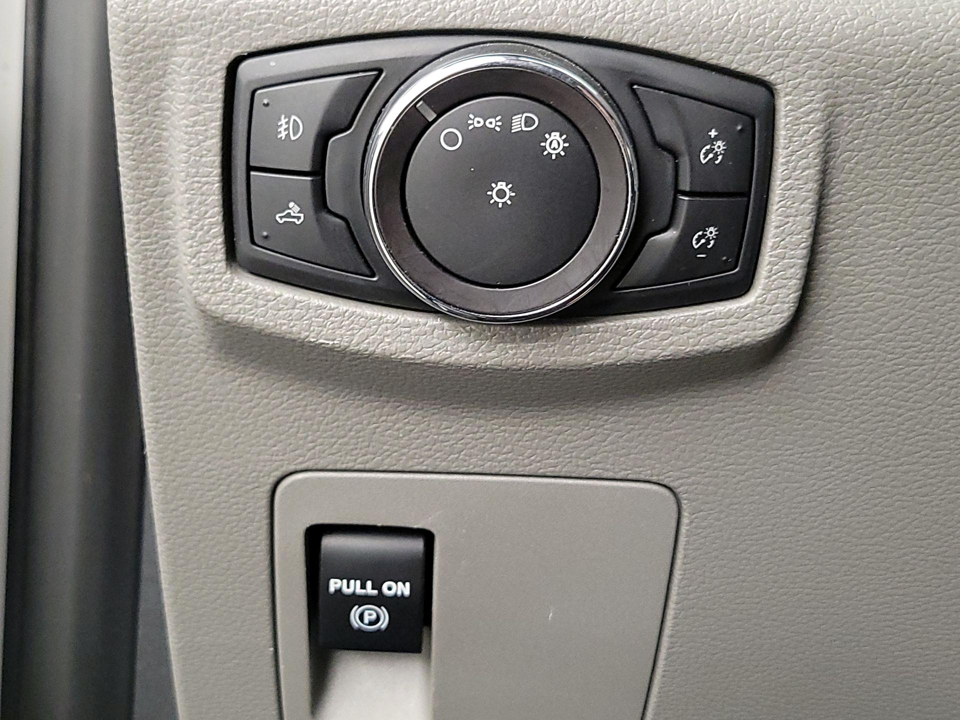 Thumbnail: 2018 Ford F-150 - 13