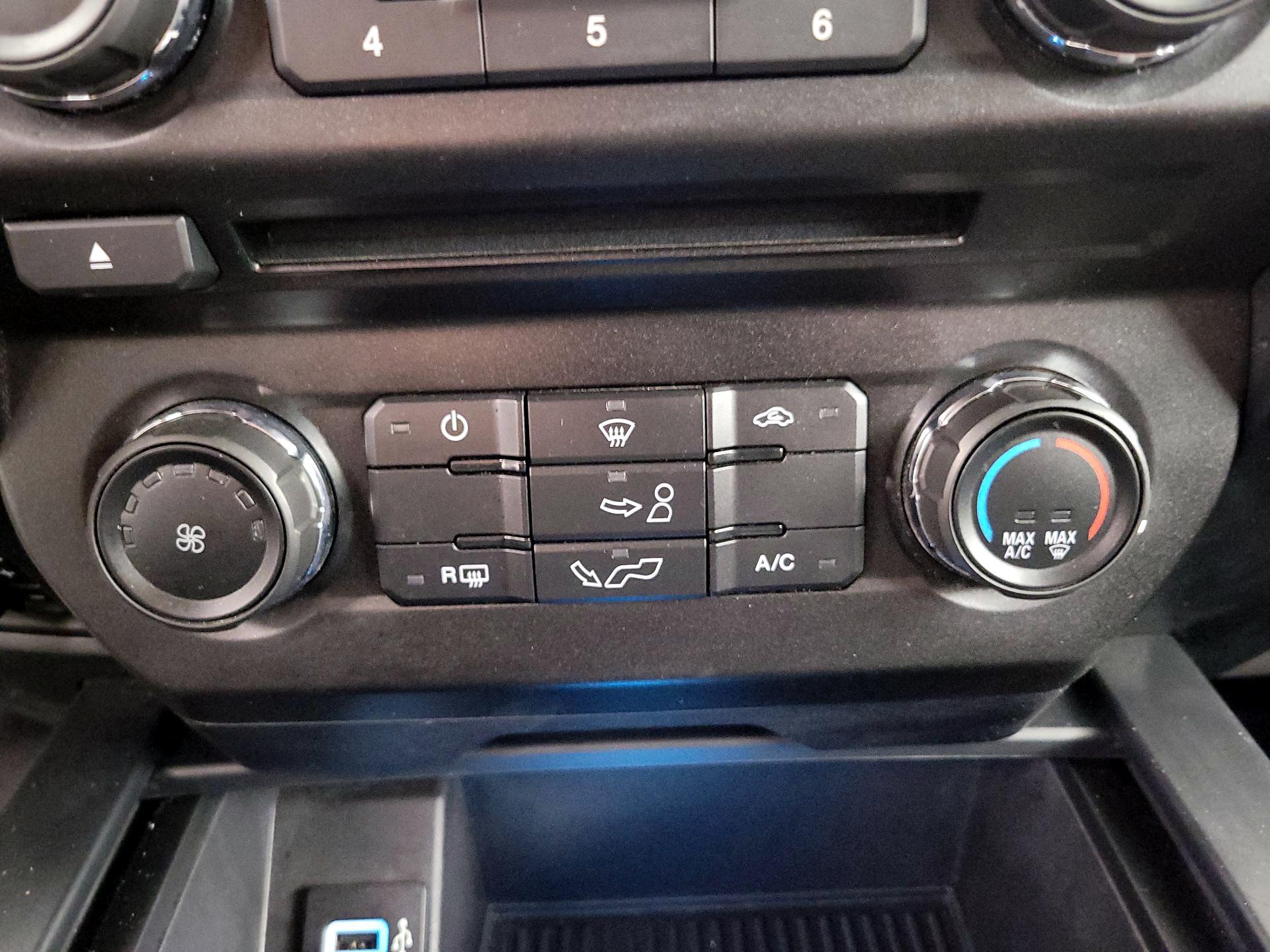 Thumbnail: 2018 Ford F-150 - 16