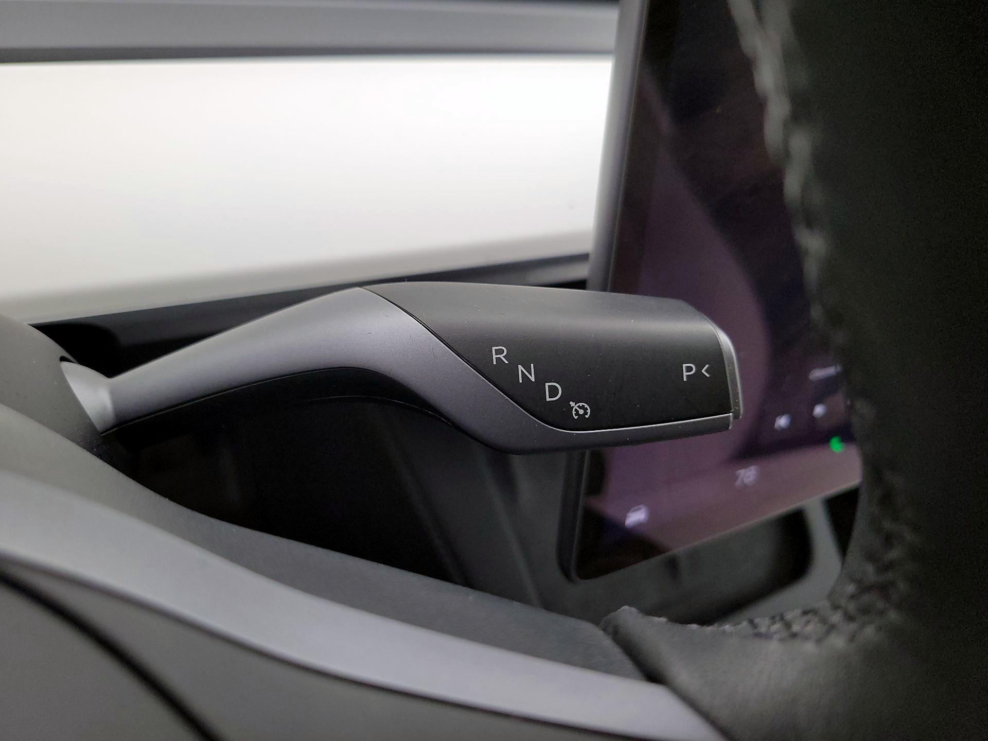 Thumbnail: 2023 Tesla Model 3 - 17