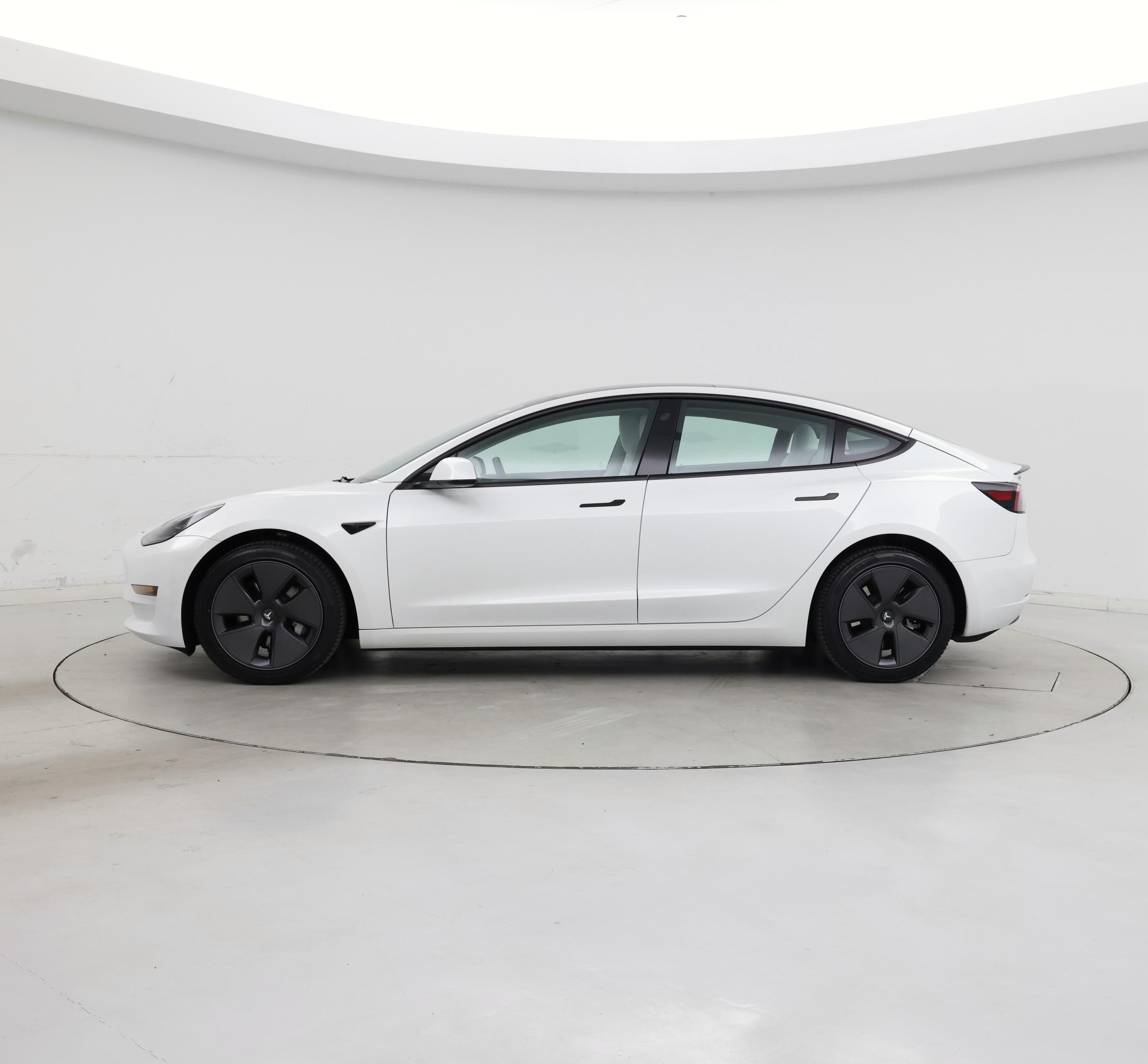 Thumbnail: 2023 Tesla Model 3 - 3