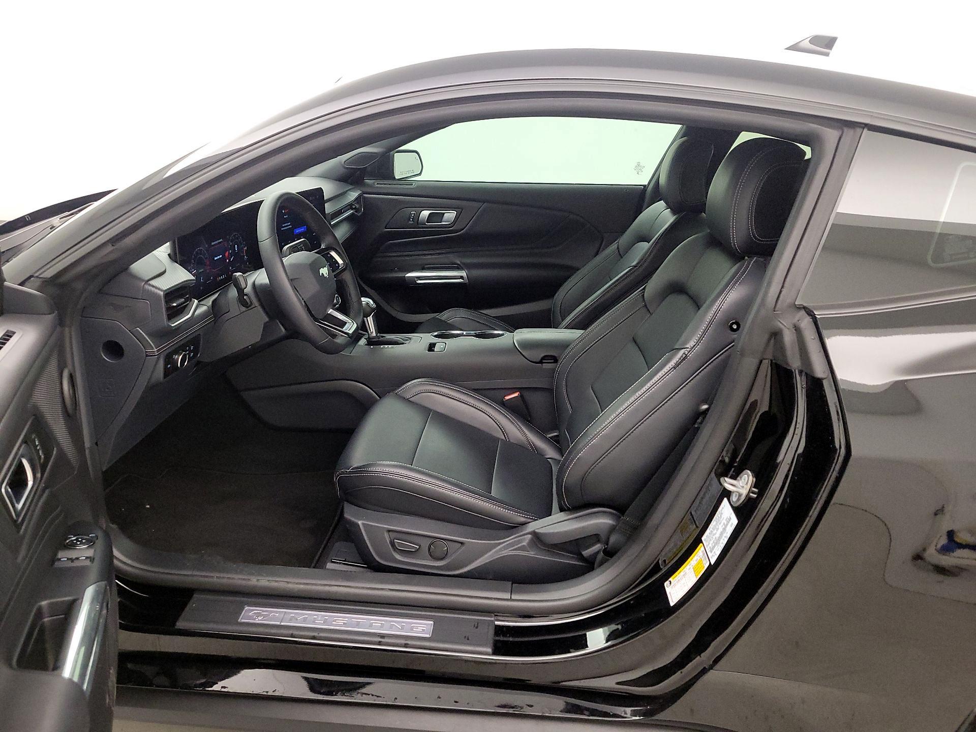 Thumbnail: 2025 Ford Mustang - 11