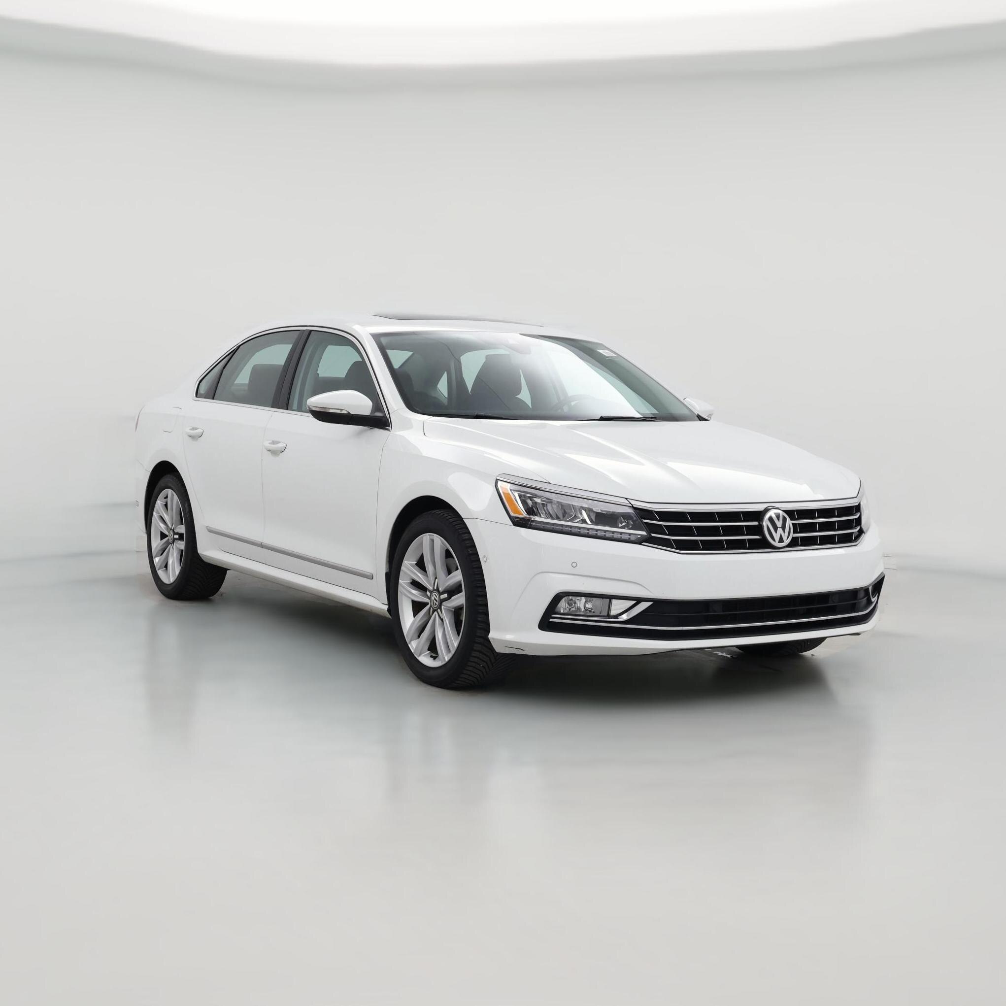 Thumbnail: 2017 Volkswagen Passat - 1