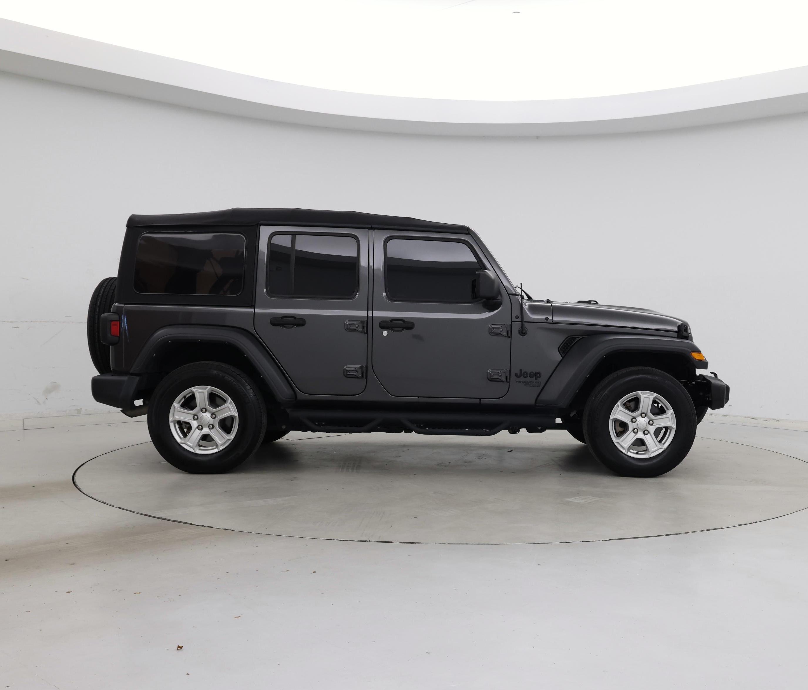 Thumbnail: 2021 Jeep Wrangler - 7
