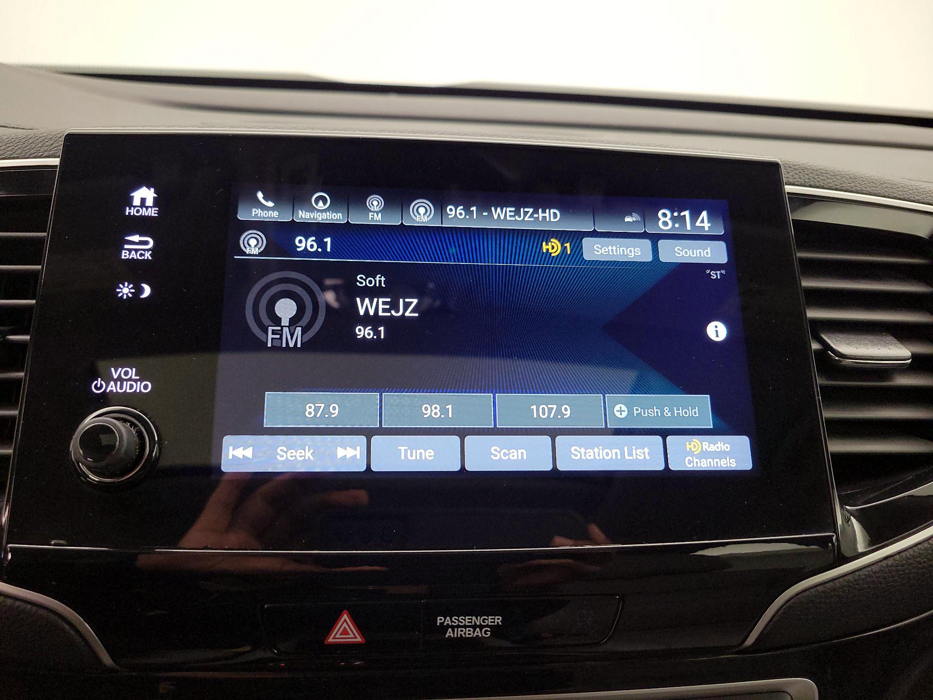 Thumbnail: 2020 Honda Pilot - 15