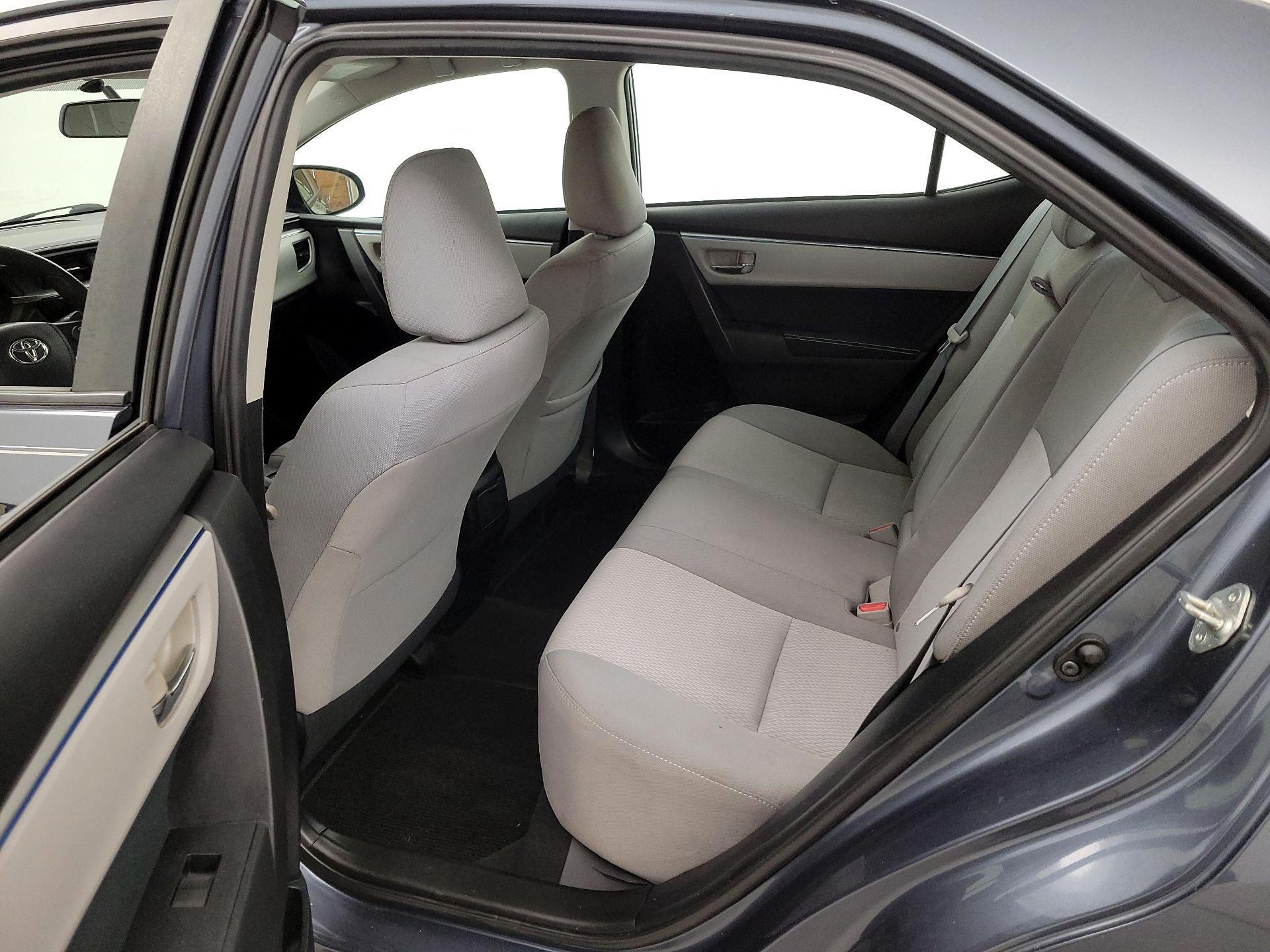 Thumbnail: 2015 Toyota Corolla - 19