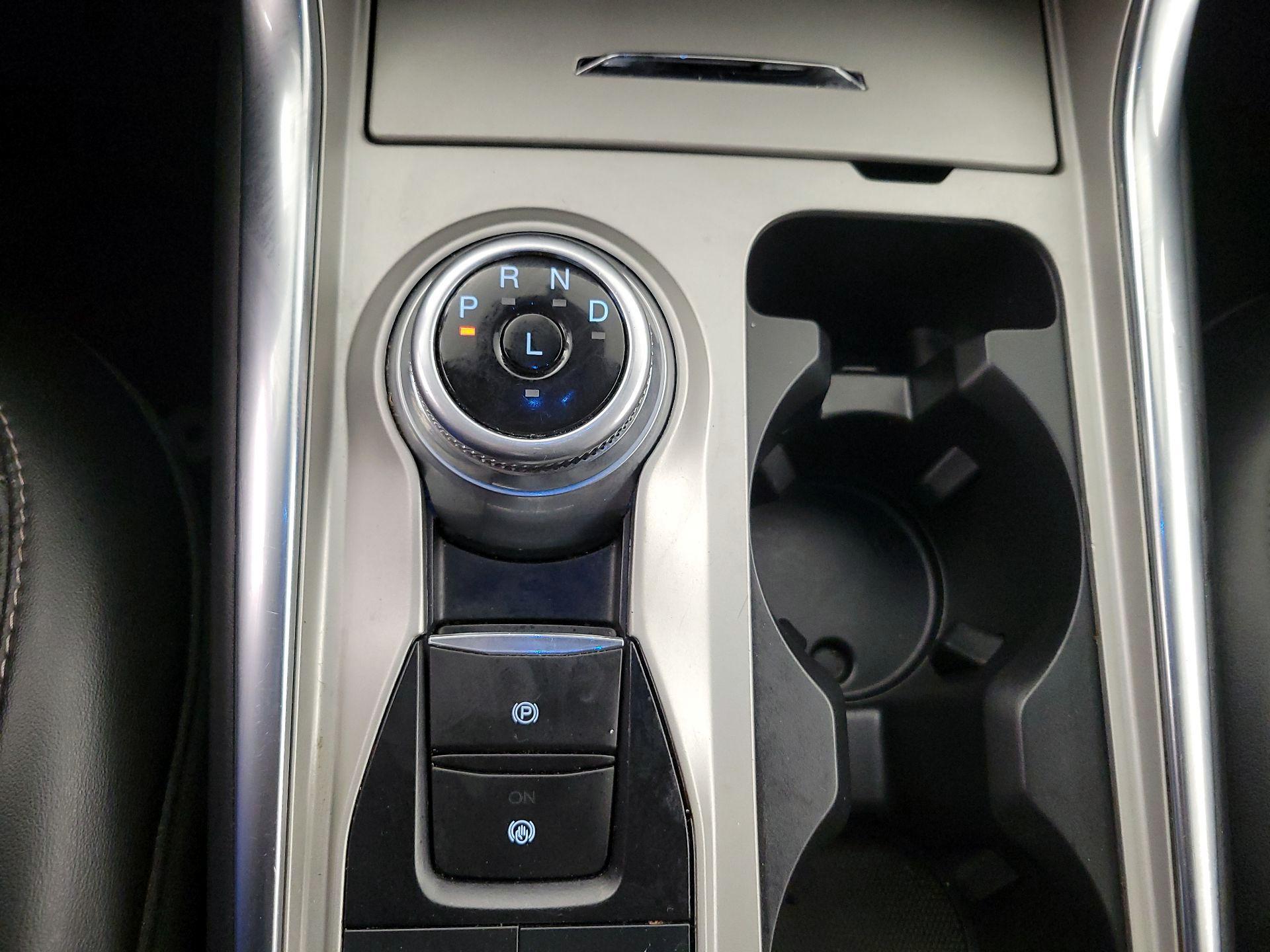 Thumbnail: 2023 Ford Explorer - 17