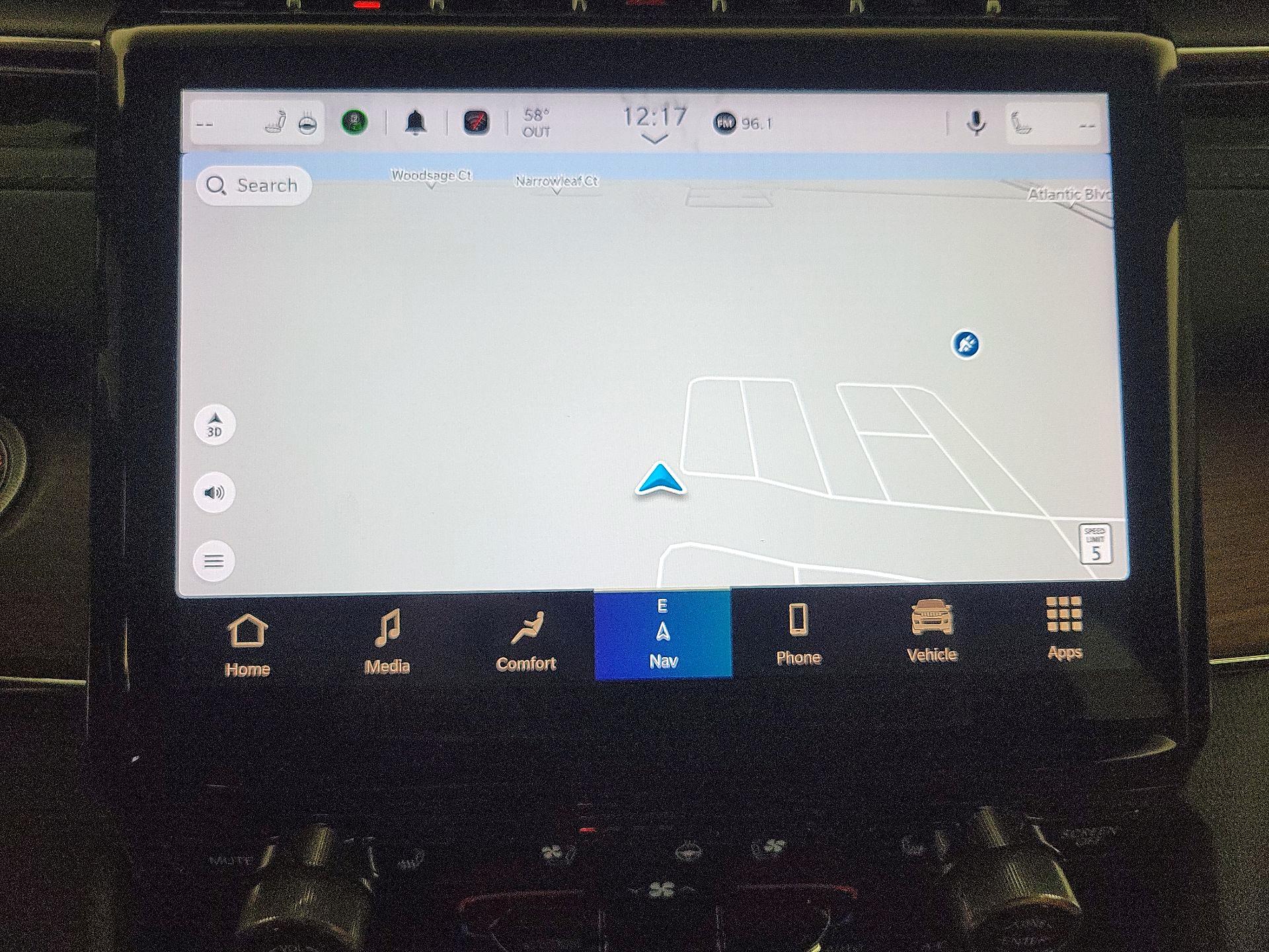 Thumbnail: 2023 Jeep Grand Cherokee - 14