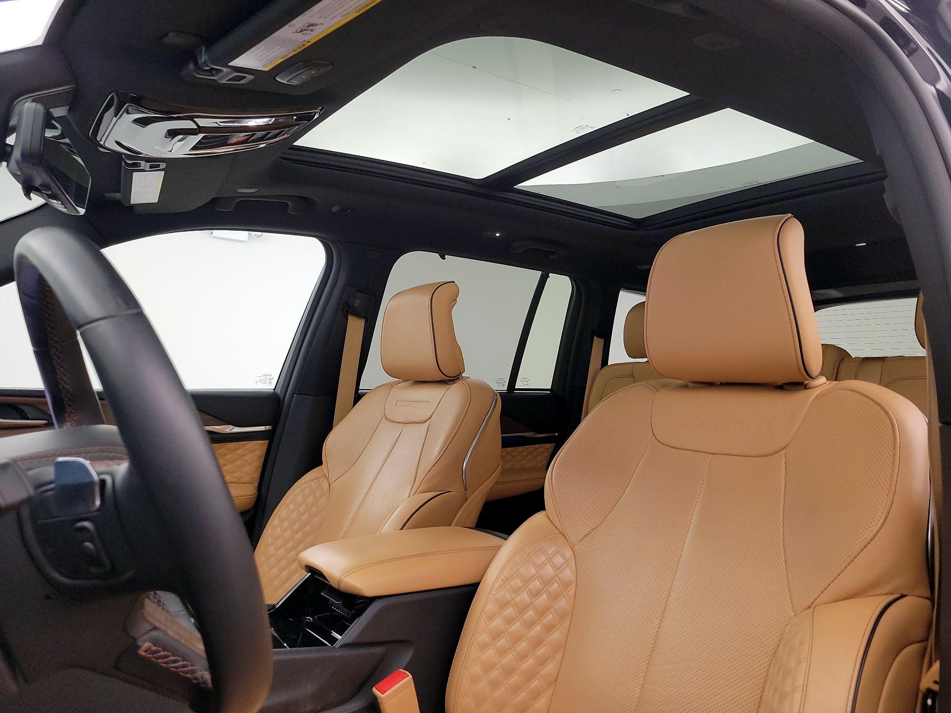 Thumbnail: 2023 Jeep Grand Cherokee - 20