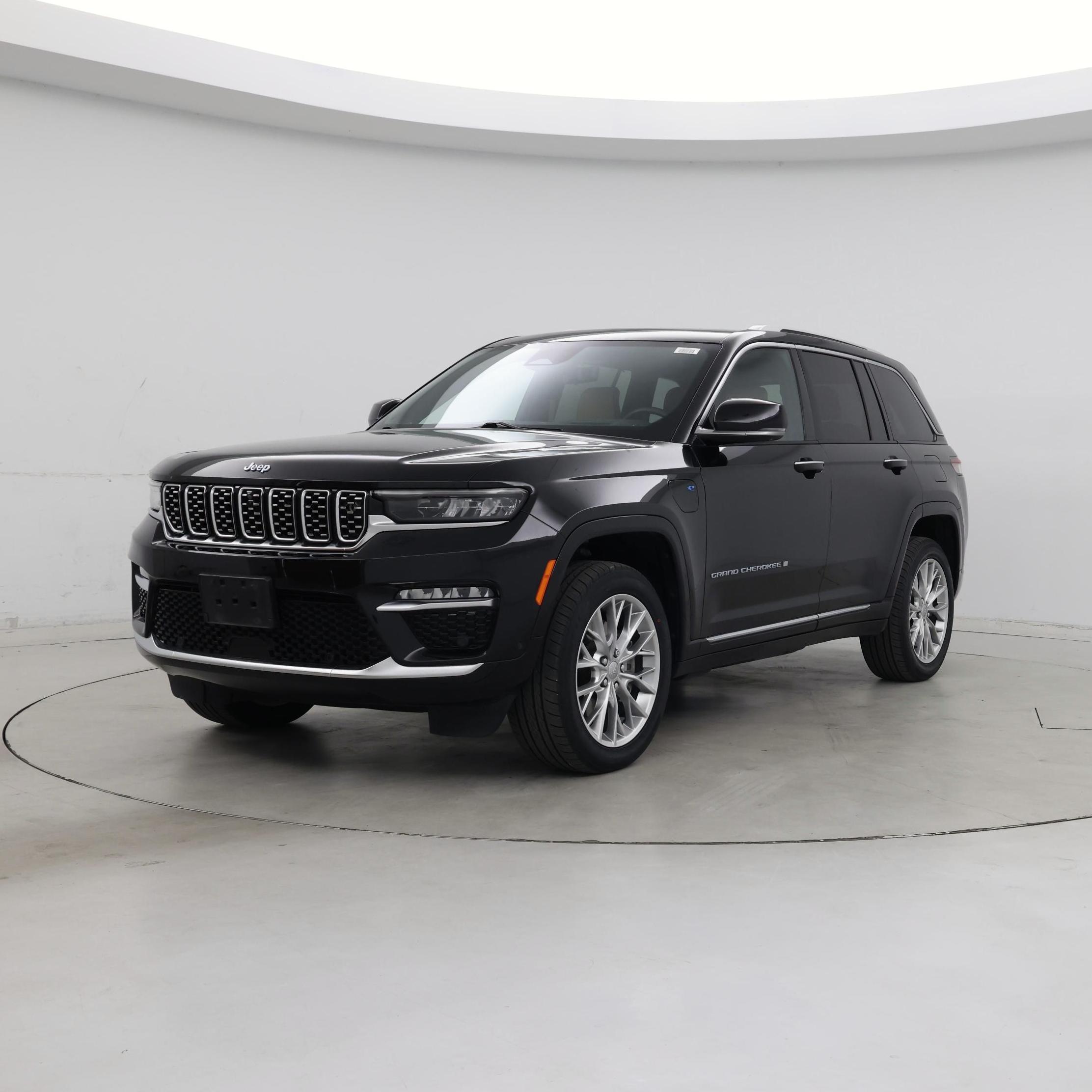 Thumbnail: 2023 Jeep Grand Cherokee - 4