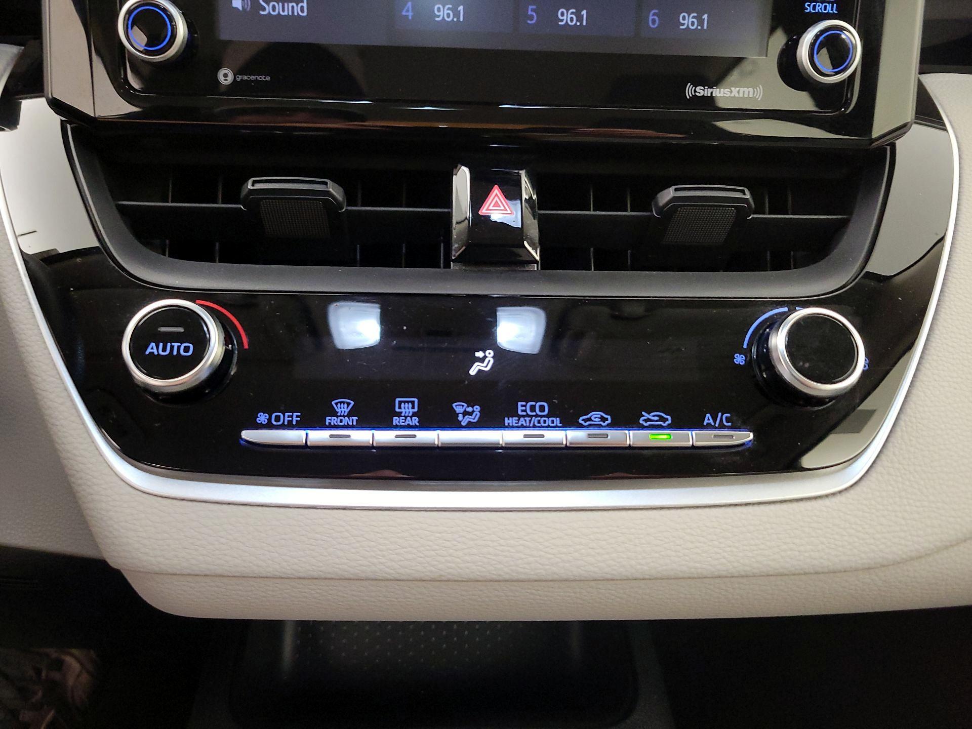 Thumbnail: 2022 Toyota Corolla - 16