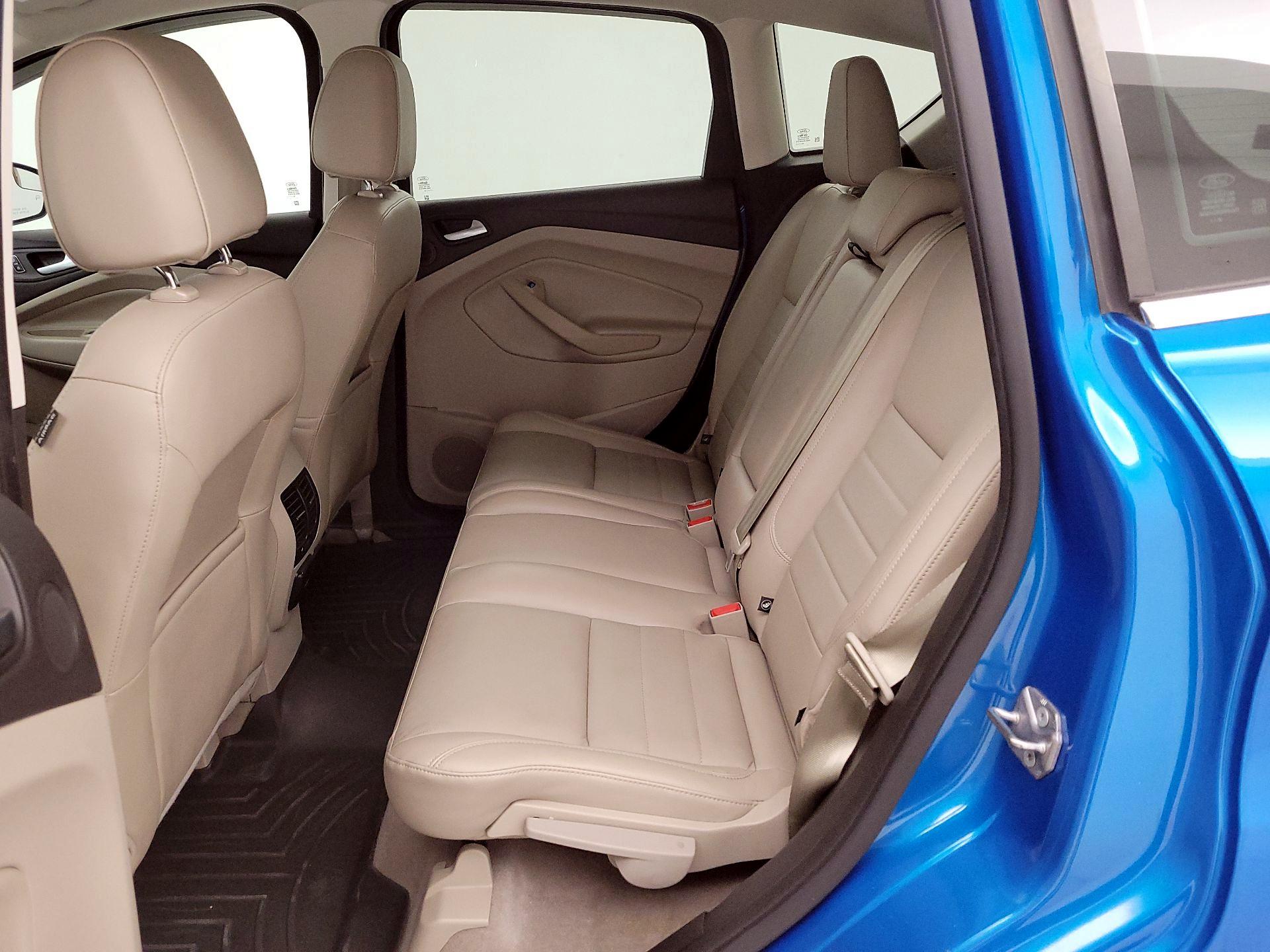 Thumbnail: 2014 Ford C-Max - 18