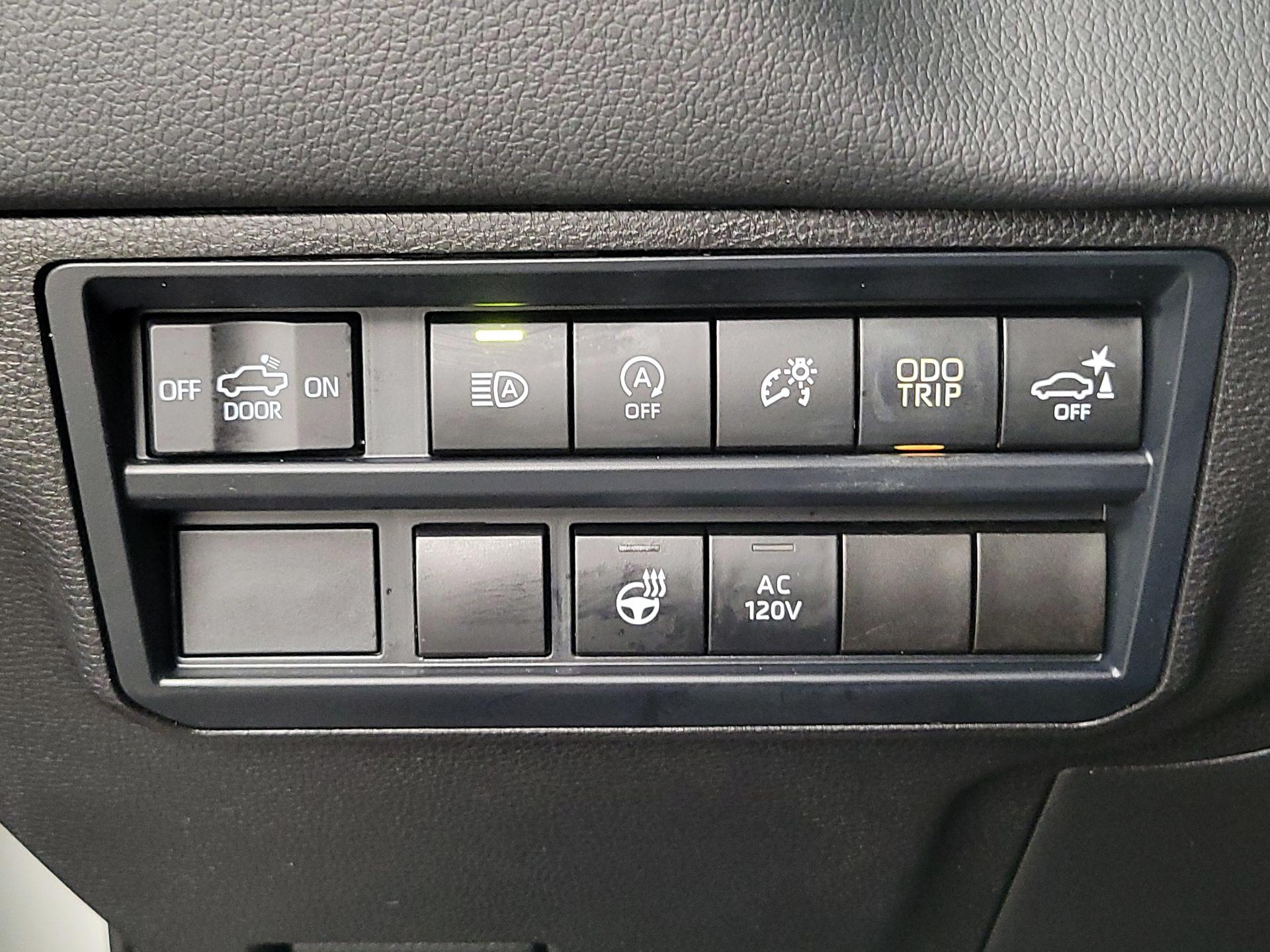 Thumbnail: 2025 Toyota Tundra - 13